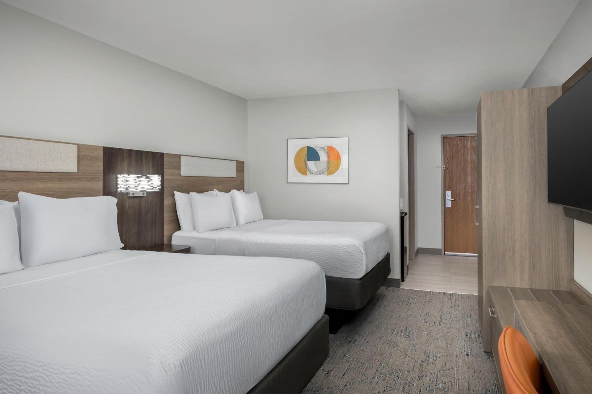 Holiday Inn Express & Suites Superior by IHG photo 12