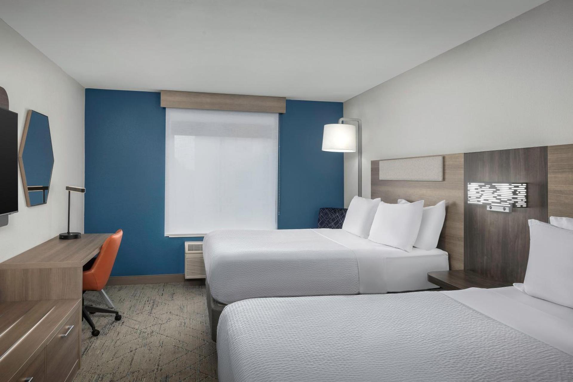 Holiday Inn Express & Suites Superior by IHG photo 3