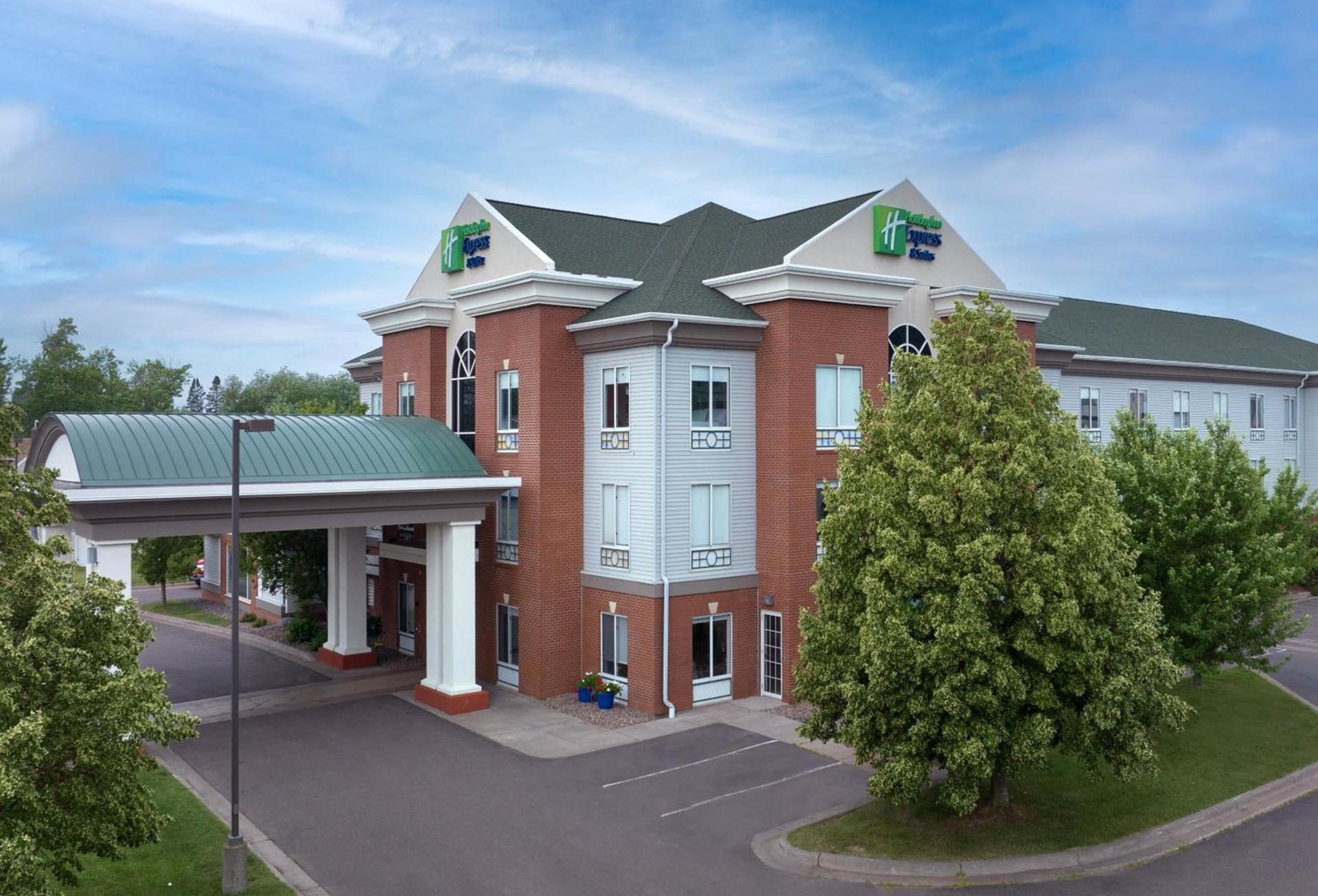 Holiday Inn Express & Suites Superior by IHG photo 23