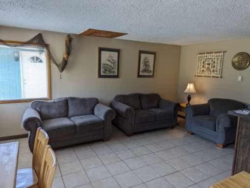 Silver Surf Motel photo 11