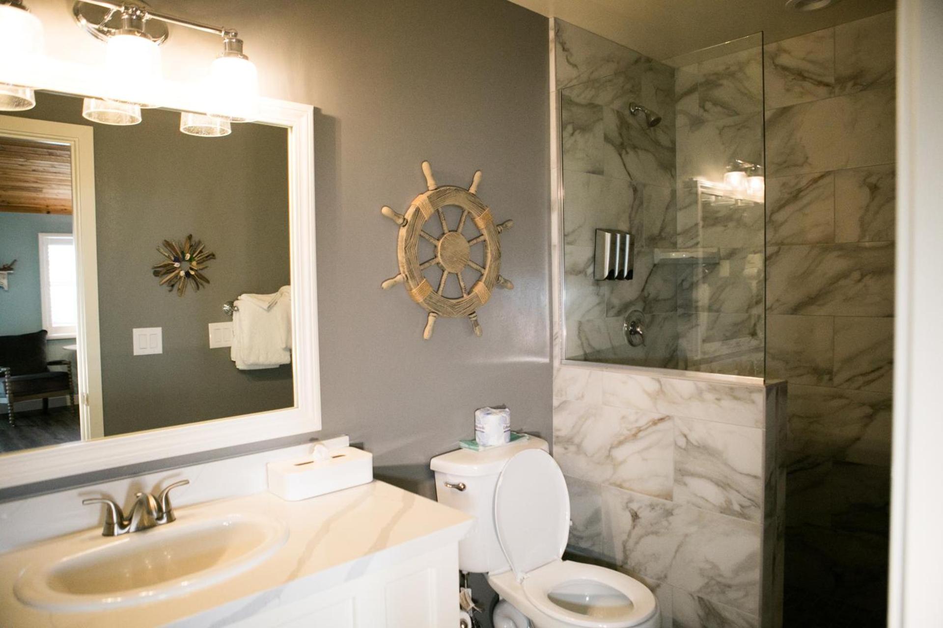 Sea Otter Inn photo 32