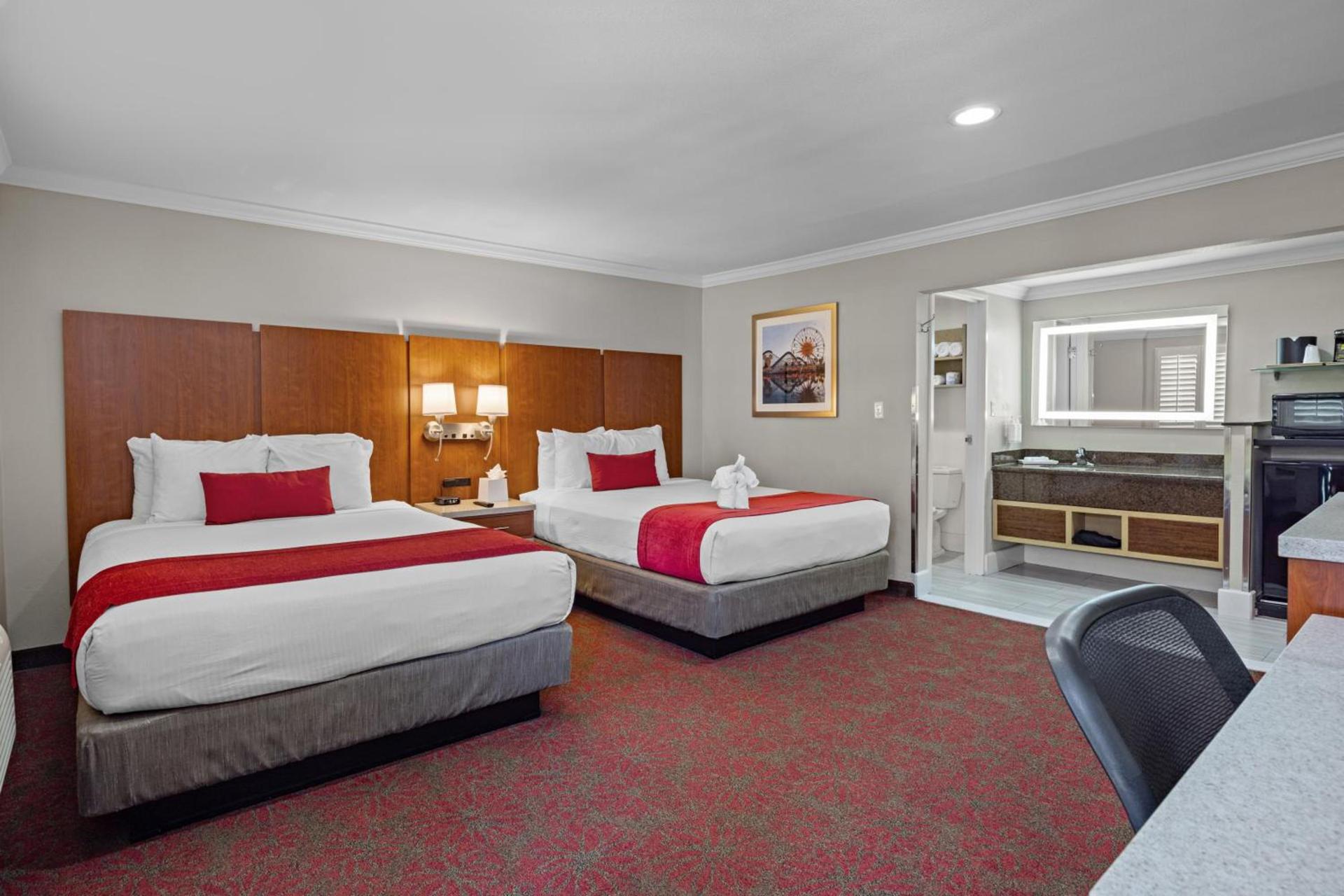 Del Sol Inn Anaheim photo 9