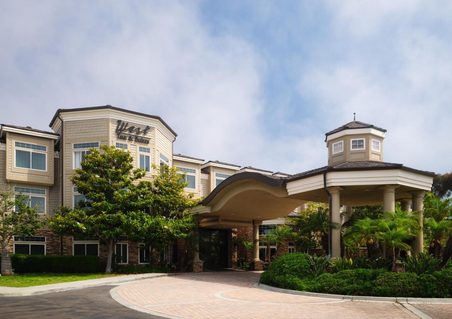 West Inn & Suites photo 26