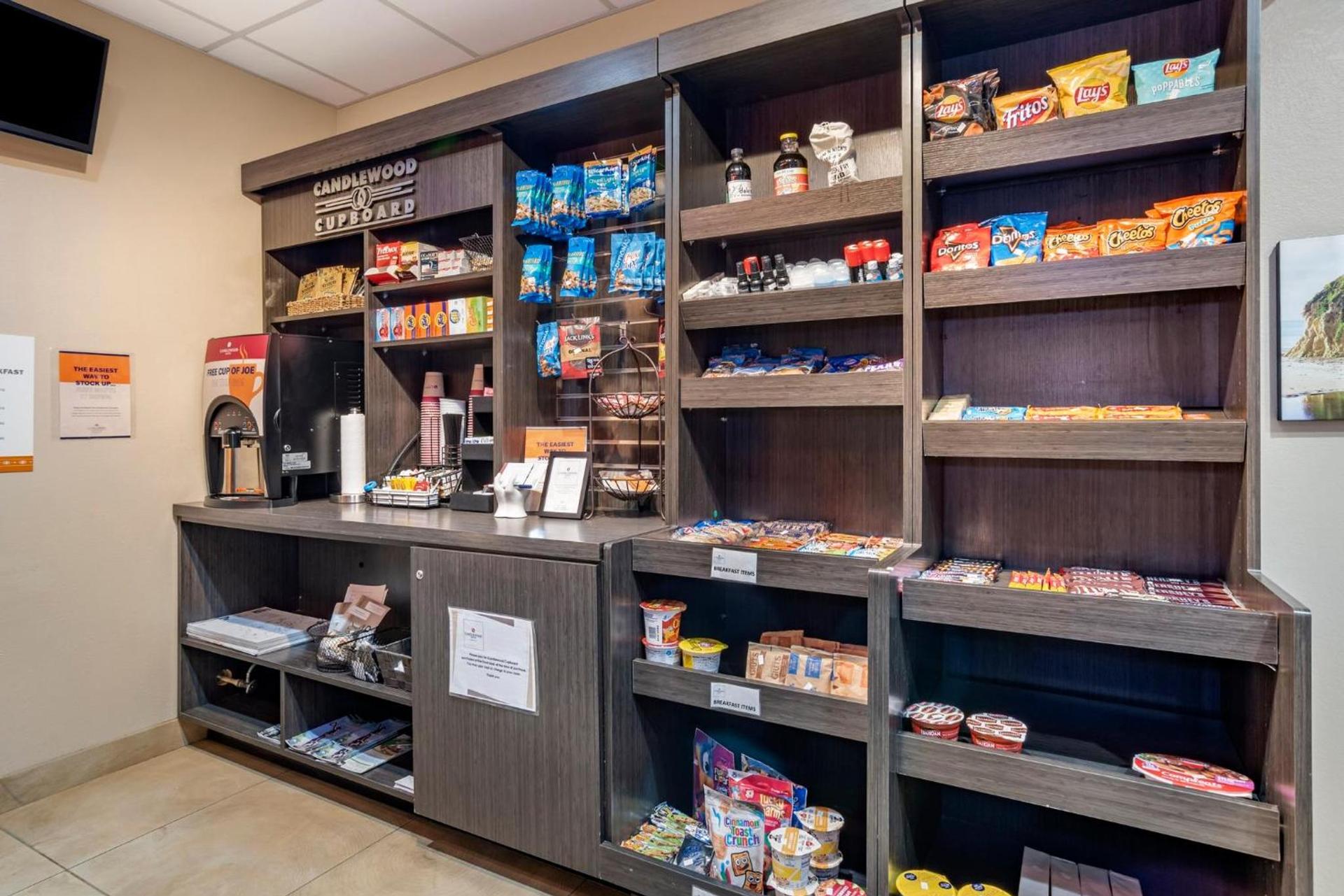 Candlewood Suites Alabaster by IHG photo 13