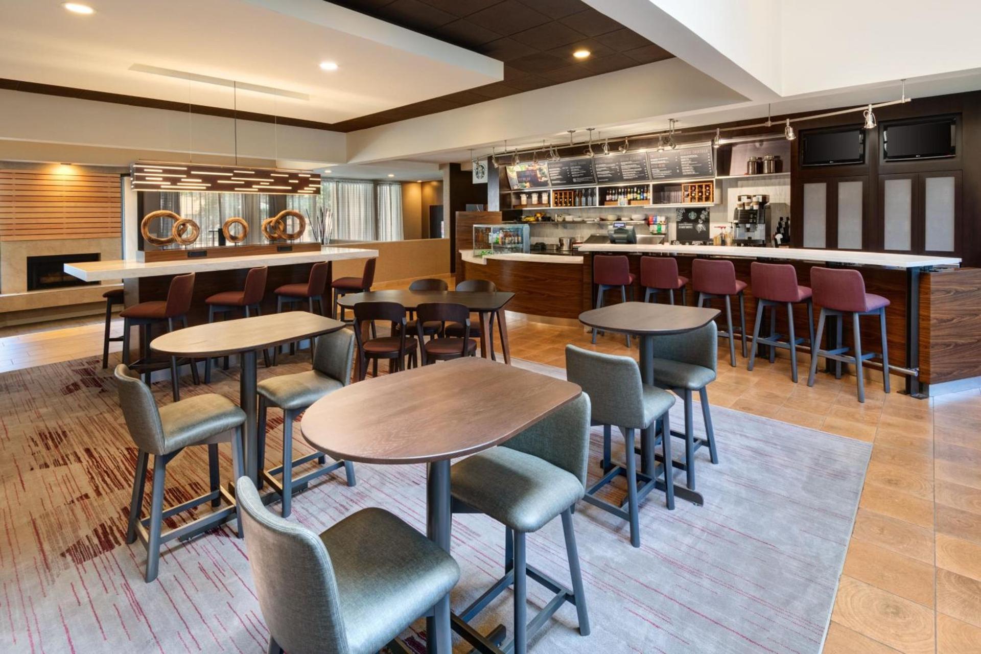 Courtyard by Marriott Atlanta Executive Park/Emory photo 25