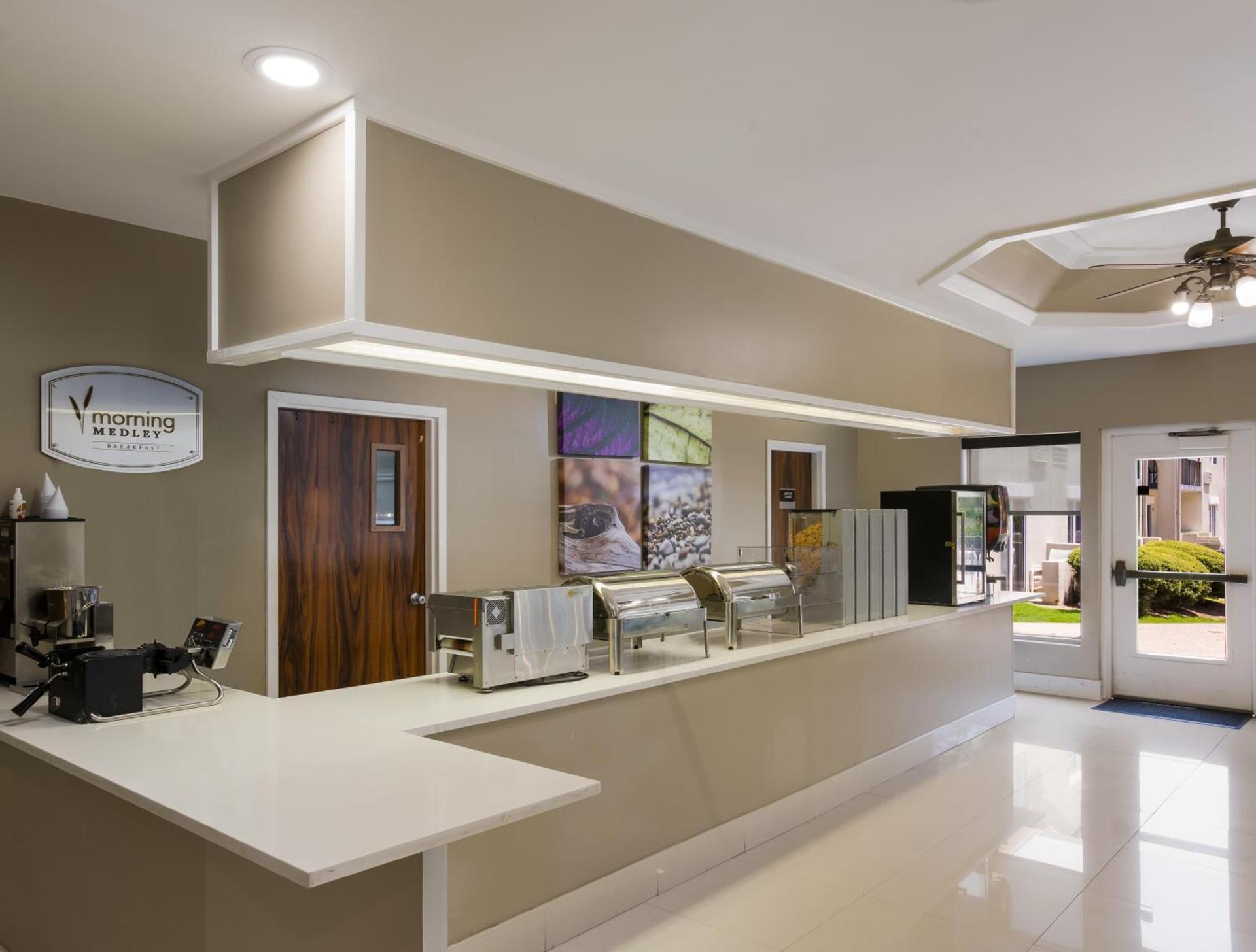 MainStay Suites Savannah Midtown photo 51