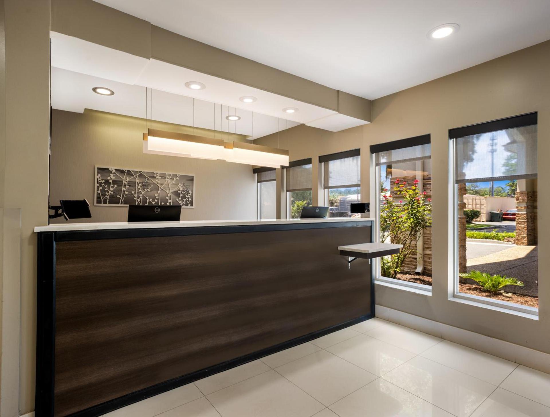 MainStay Suites Savannah Midtown photo 53