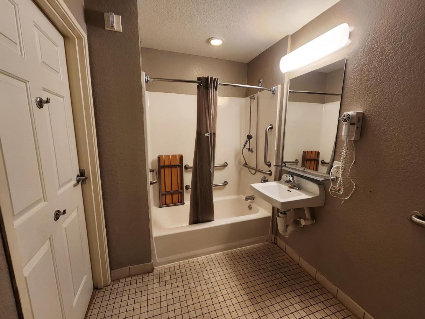 Motel 6-Biloxi, MS - Beach photo 19