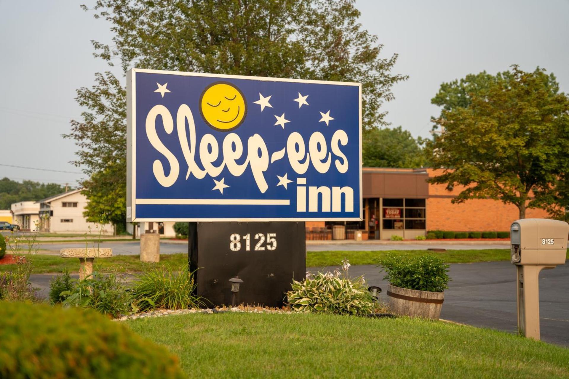 Sleep-ees Inn, Saginaw & Frankenmuth photo 21