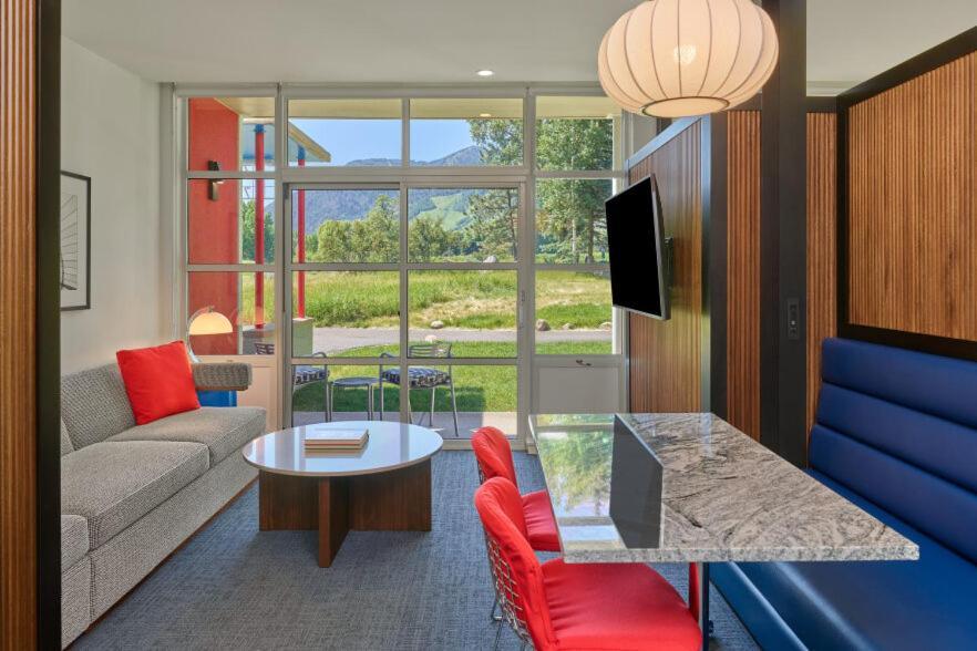 Aspen Meadows Resort photo 60