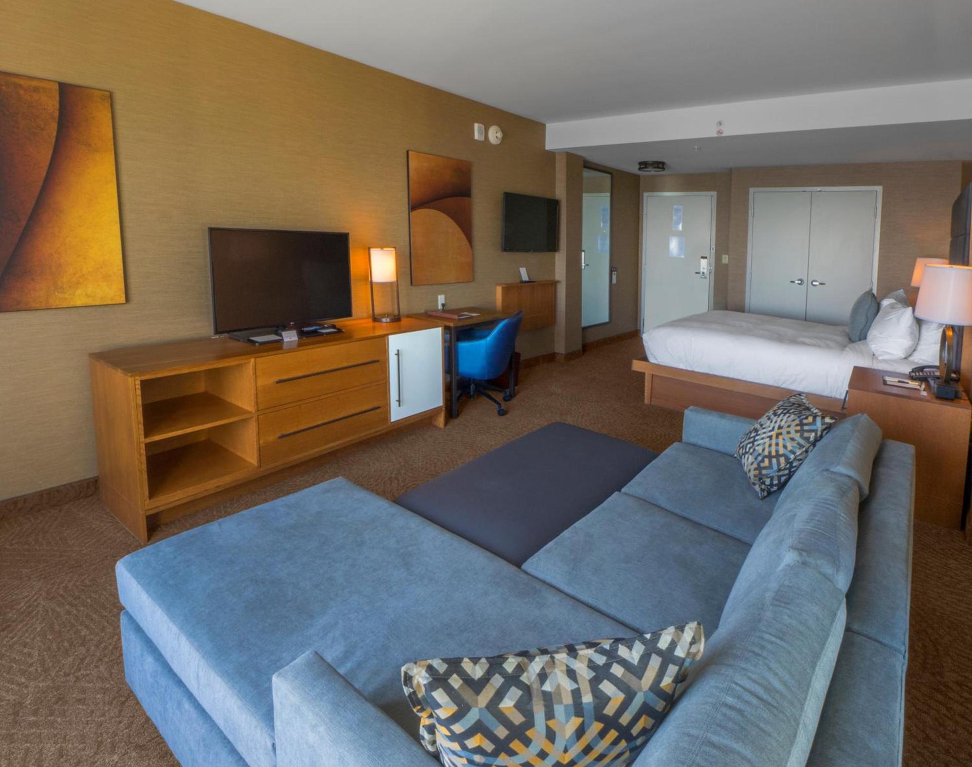 DoubleTree by Hilton Hotel Niagara Falls New York photo 68