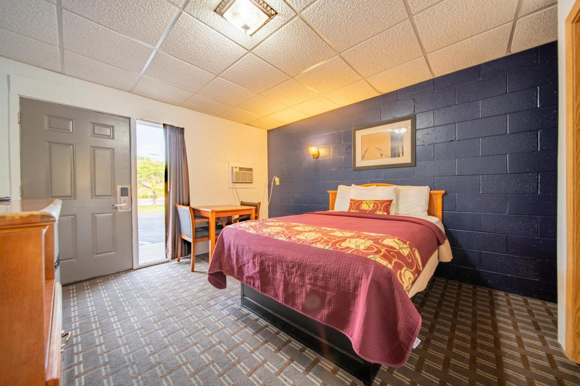Sleep-ees Inn, Saginaw & Frankenmuth photo 17