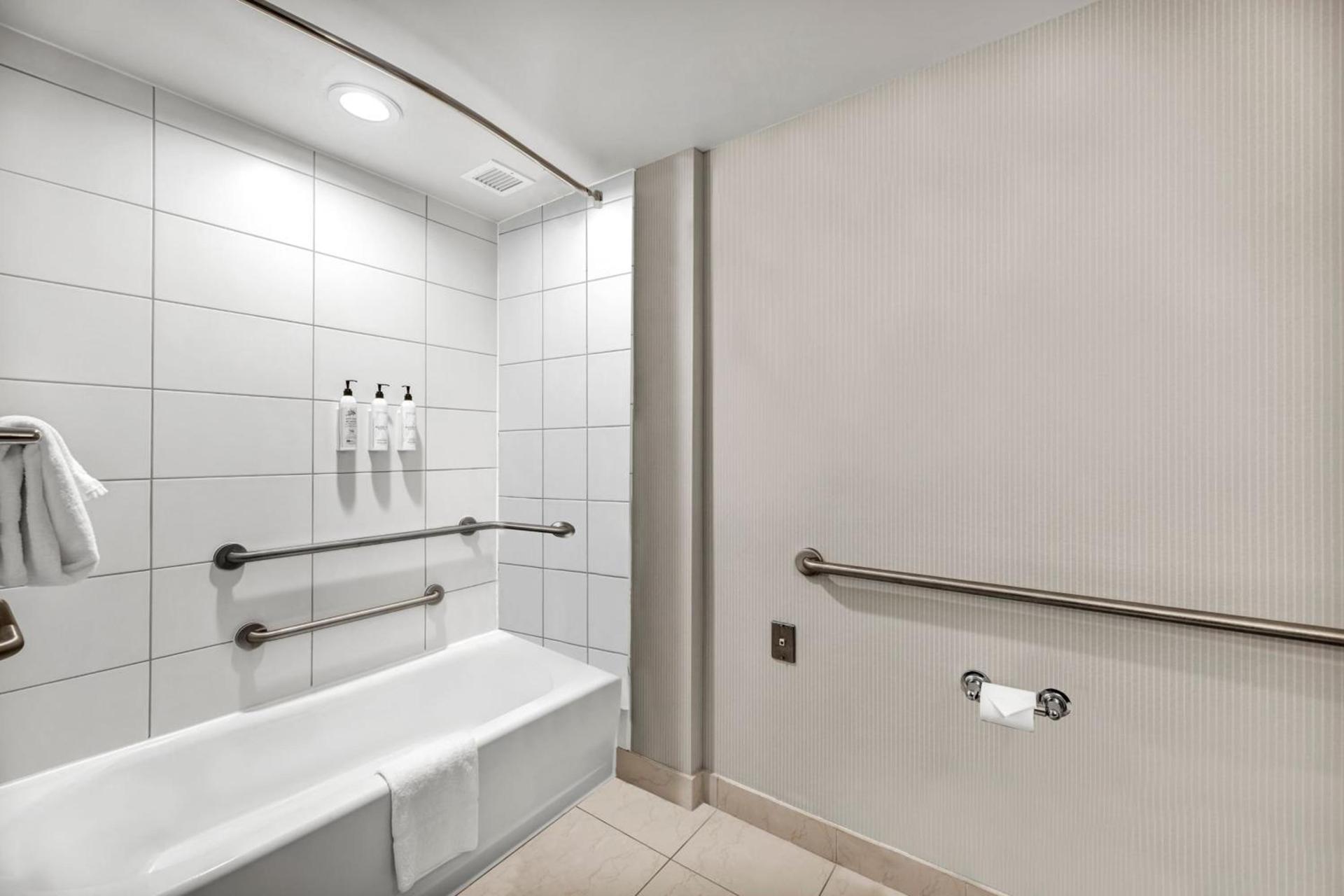 Delta Hotels by Marriott Mount Pleasant photo 25