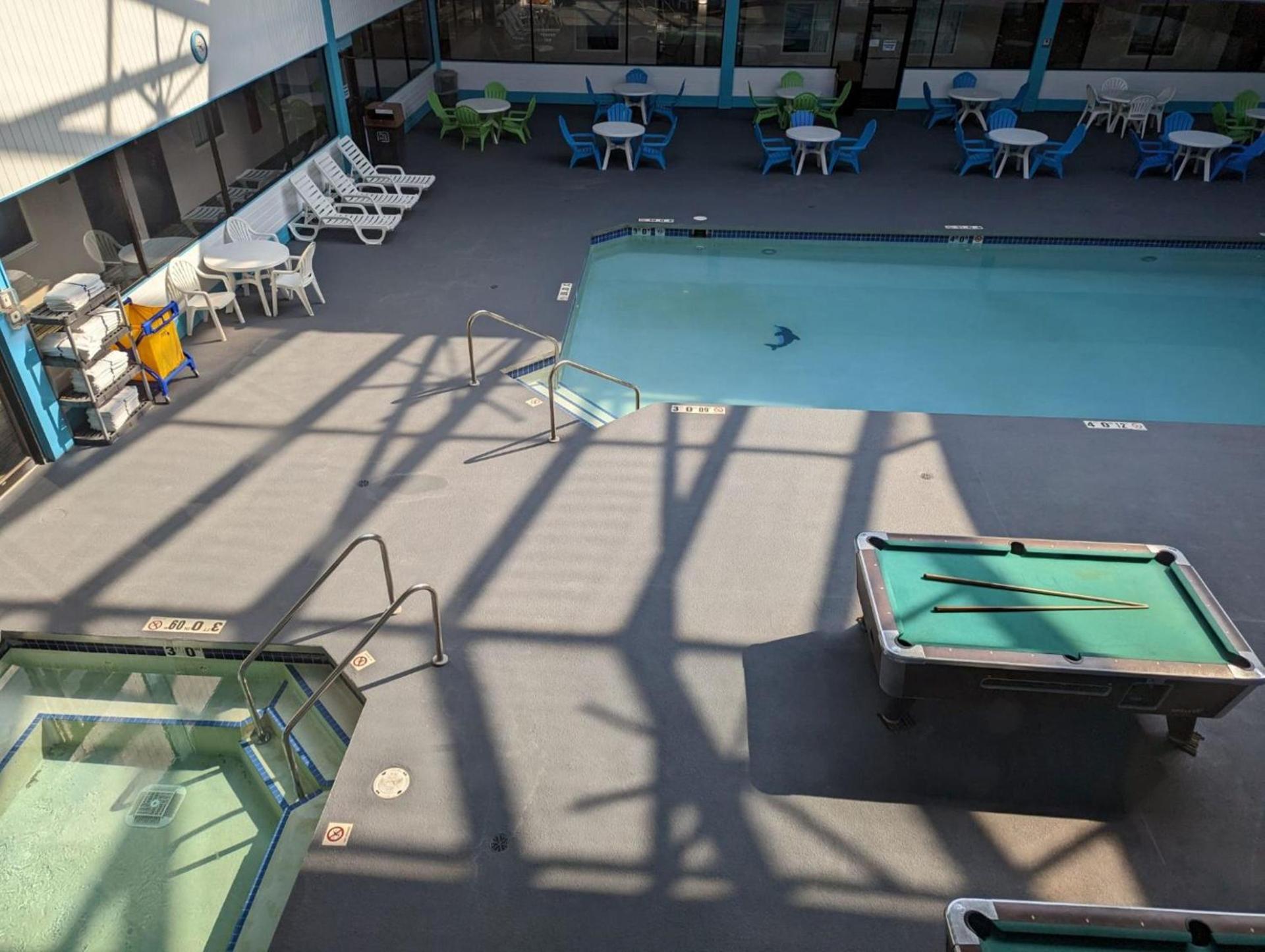 Woodfield Inn and Suites photo 28
