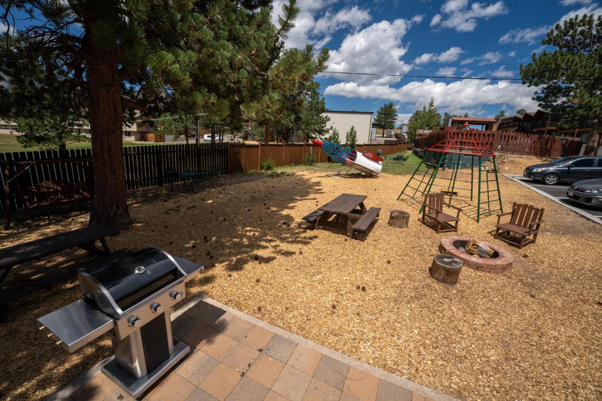 Hotel Estes photo 38