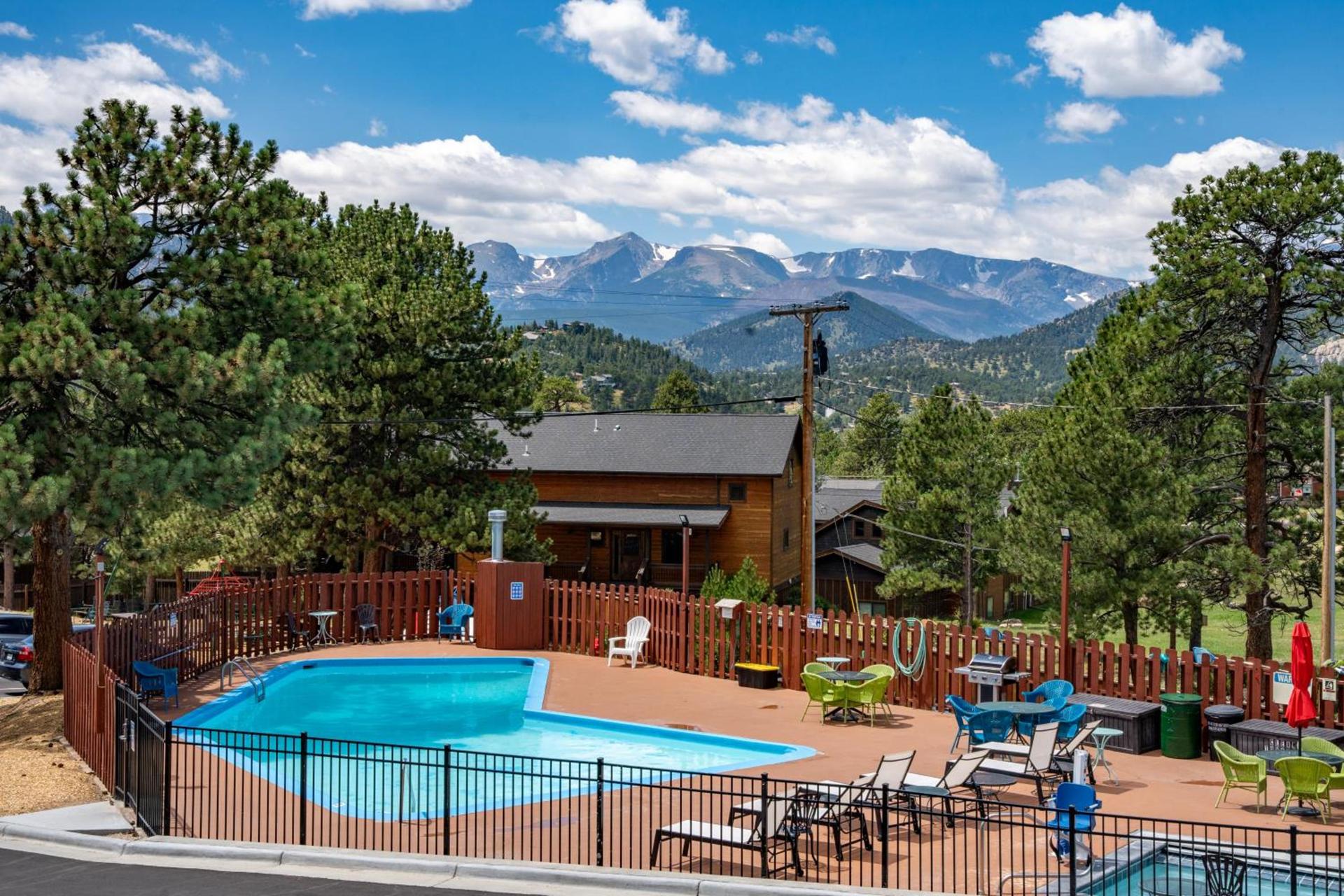 Hotel Estes photo 39