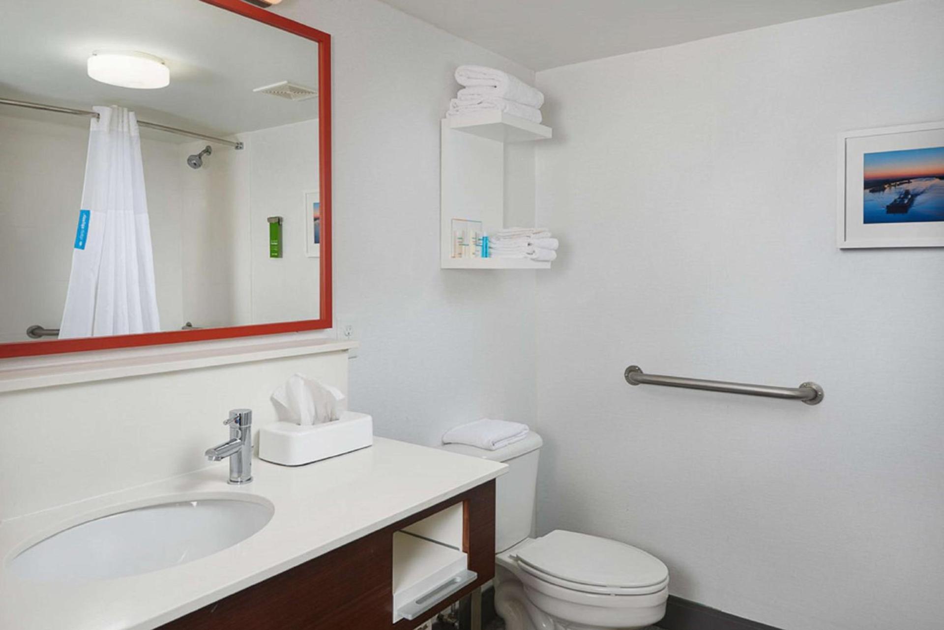 Hampton Inn Beaumont photo 17