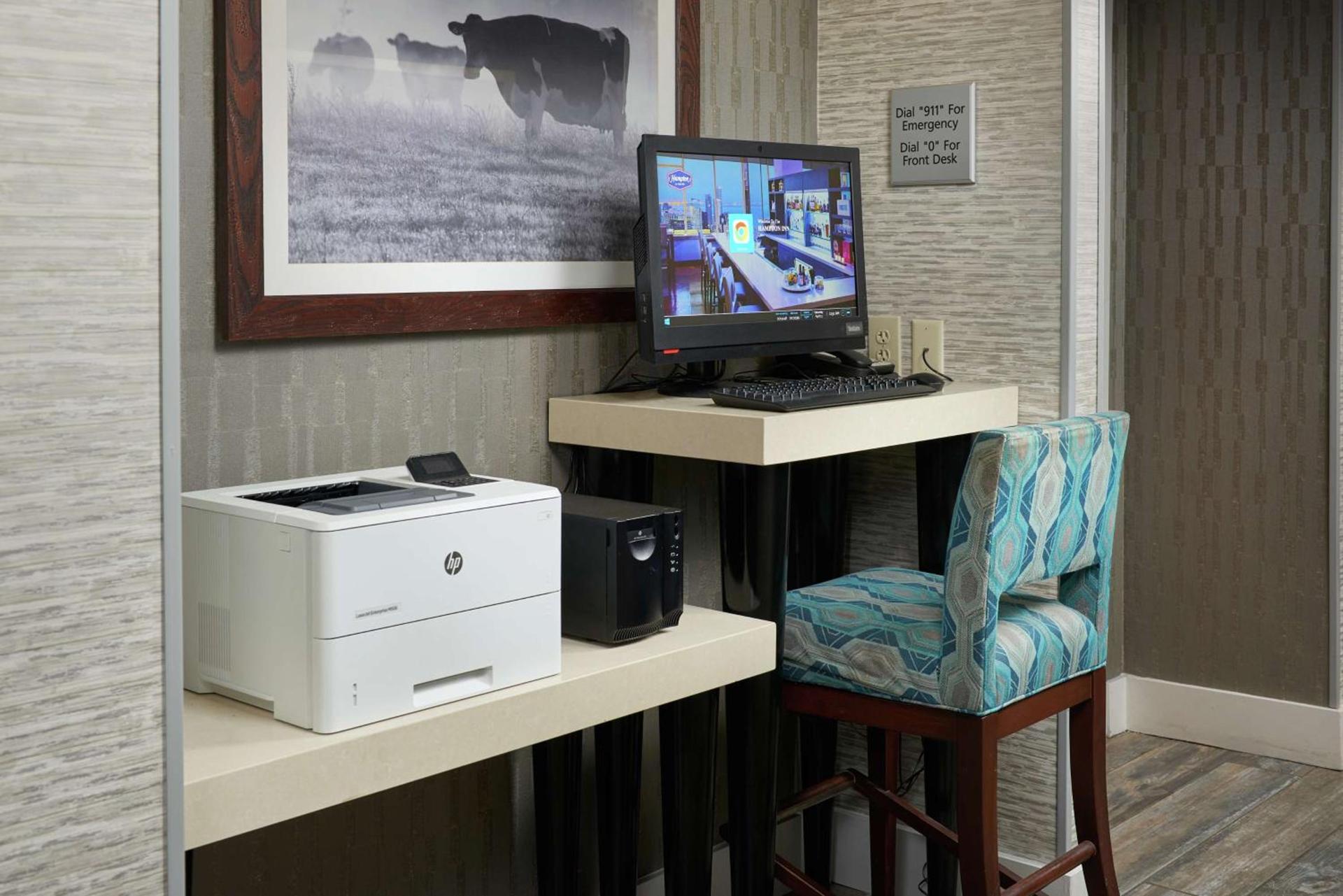 Hampton Inn Beaumont photo 29