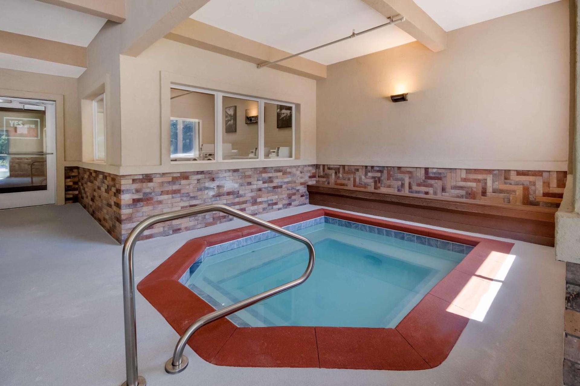SureStay Plus Hotel by Best Western Rexburg photo 18