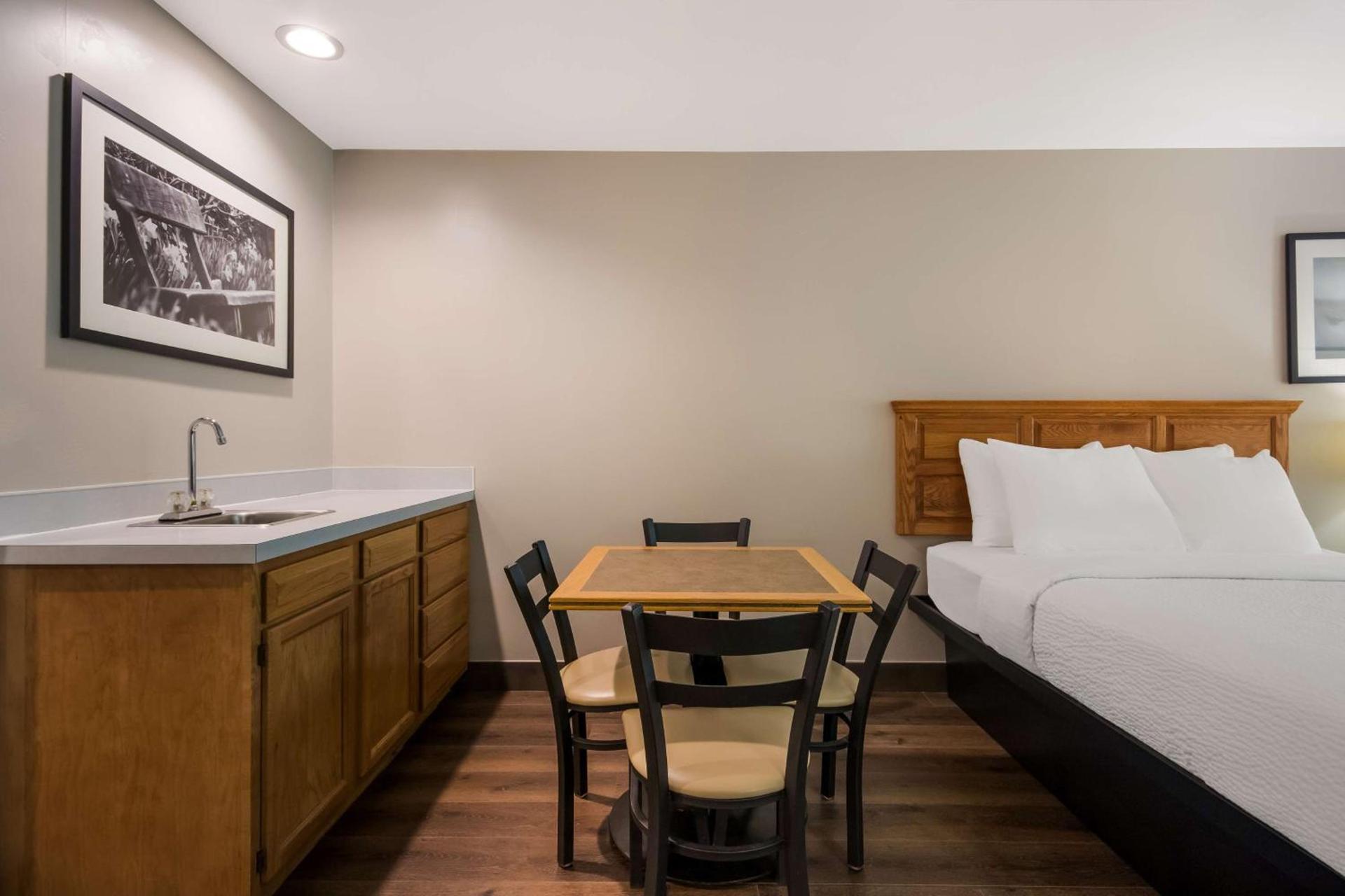 SureStay Plus Hotel by Best Western Rexburg photo 28
