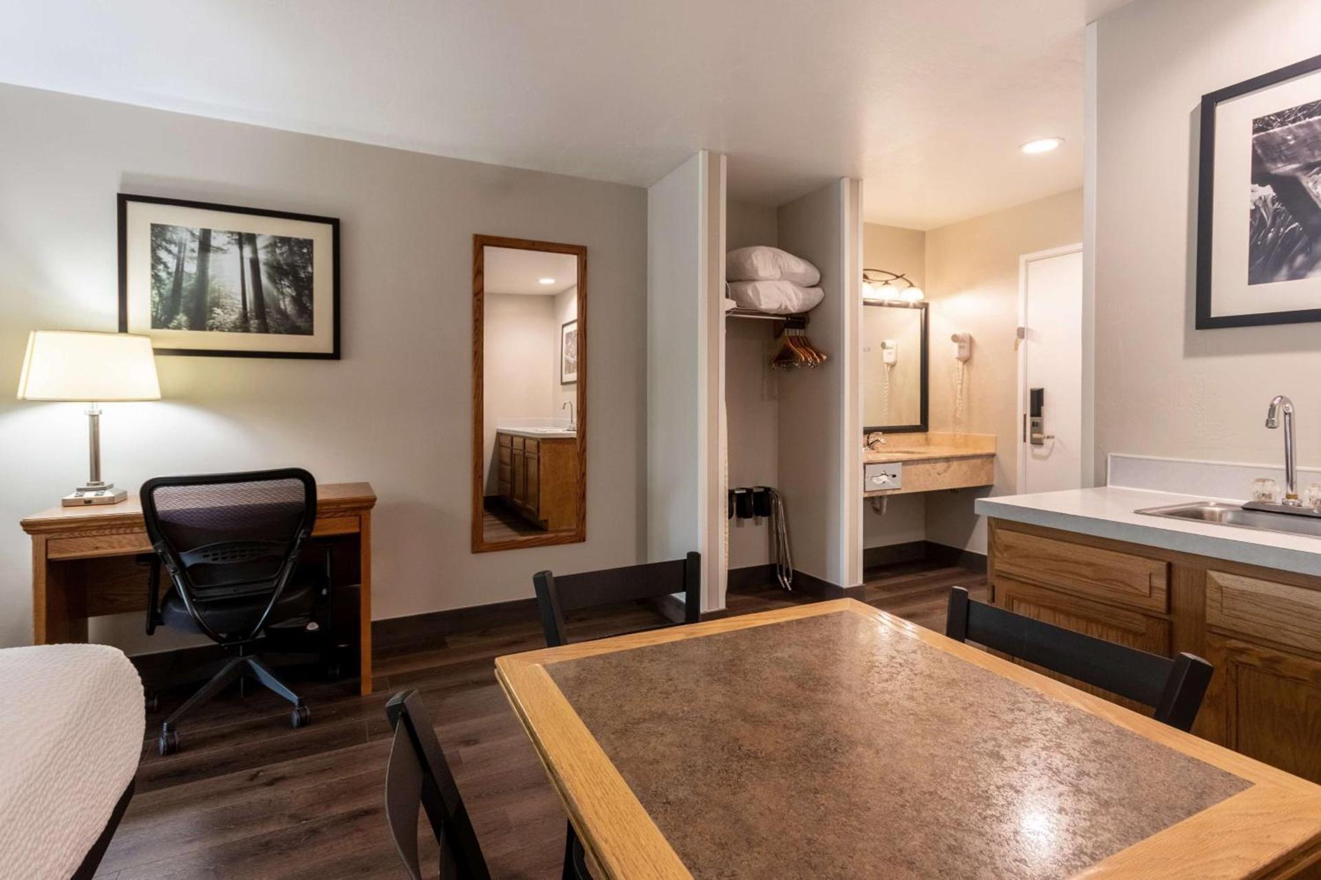 SureStay Plus Hotel by Best Western Rexburg photo 29