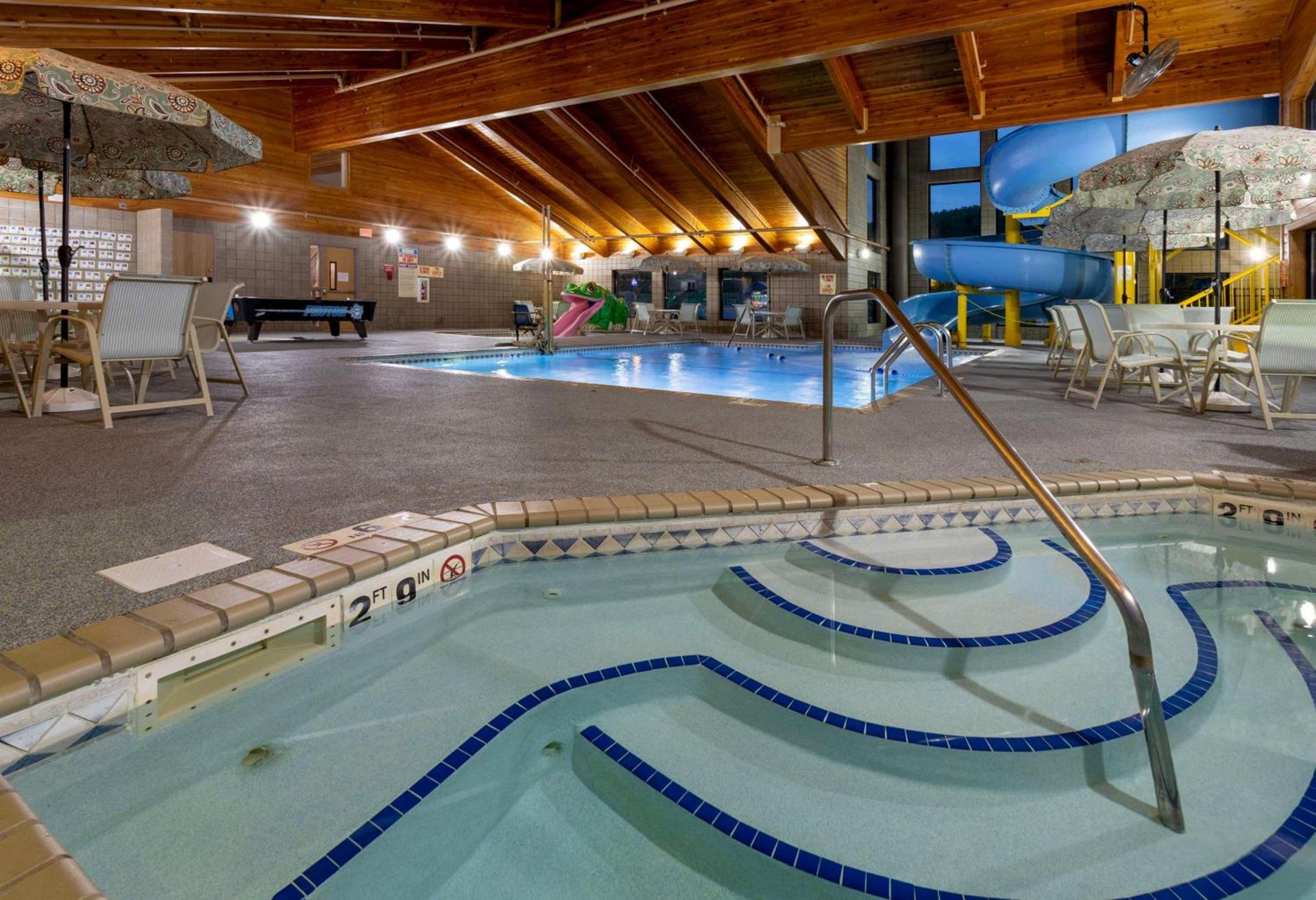 Black Beach Inn by GrandStay photo 20