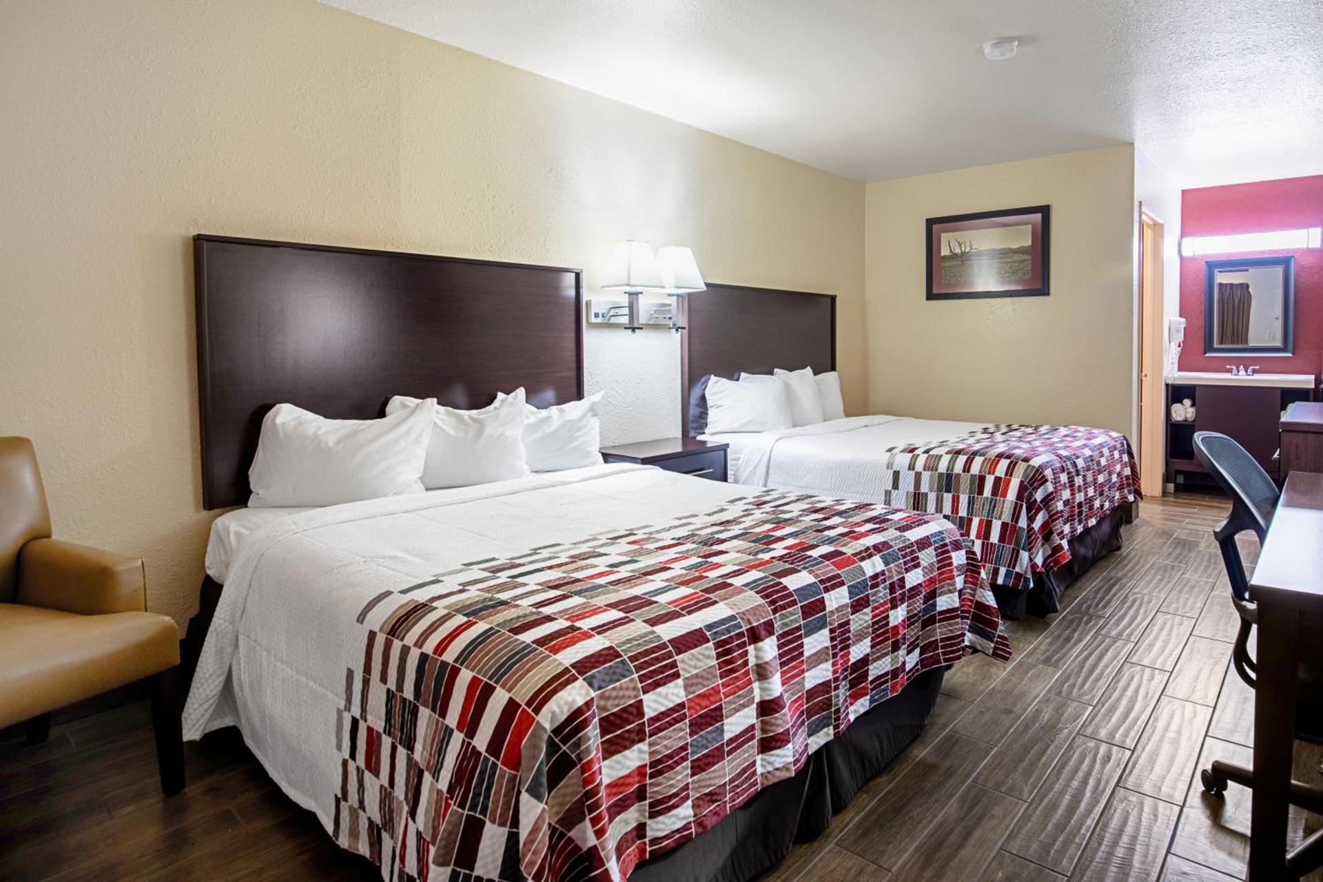 Baymont by Wyndham Kingman photo 6