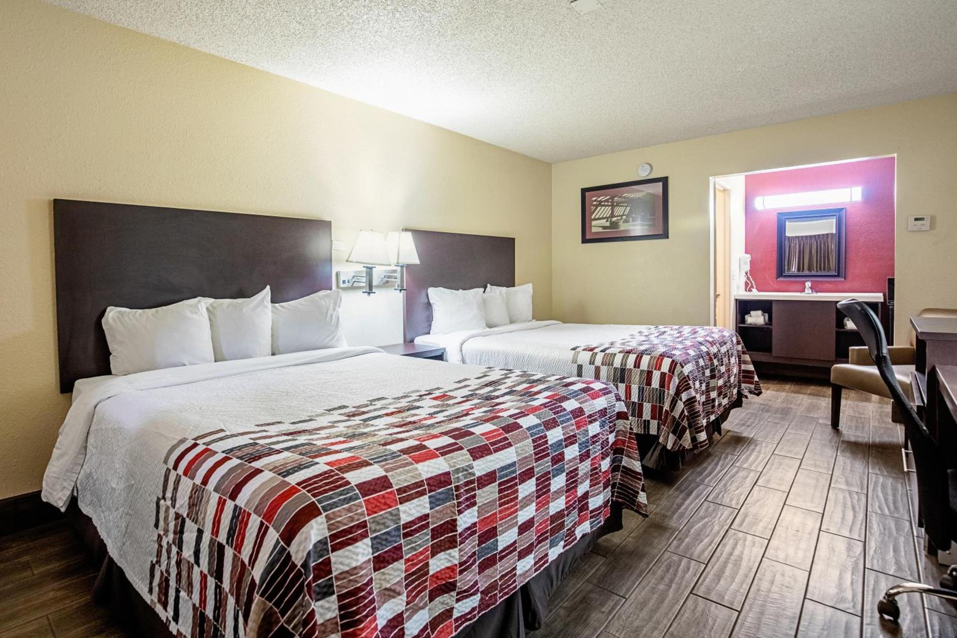 Baymont by Wyndham Kingman photo 7