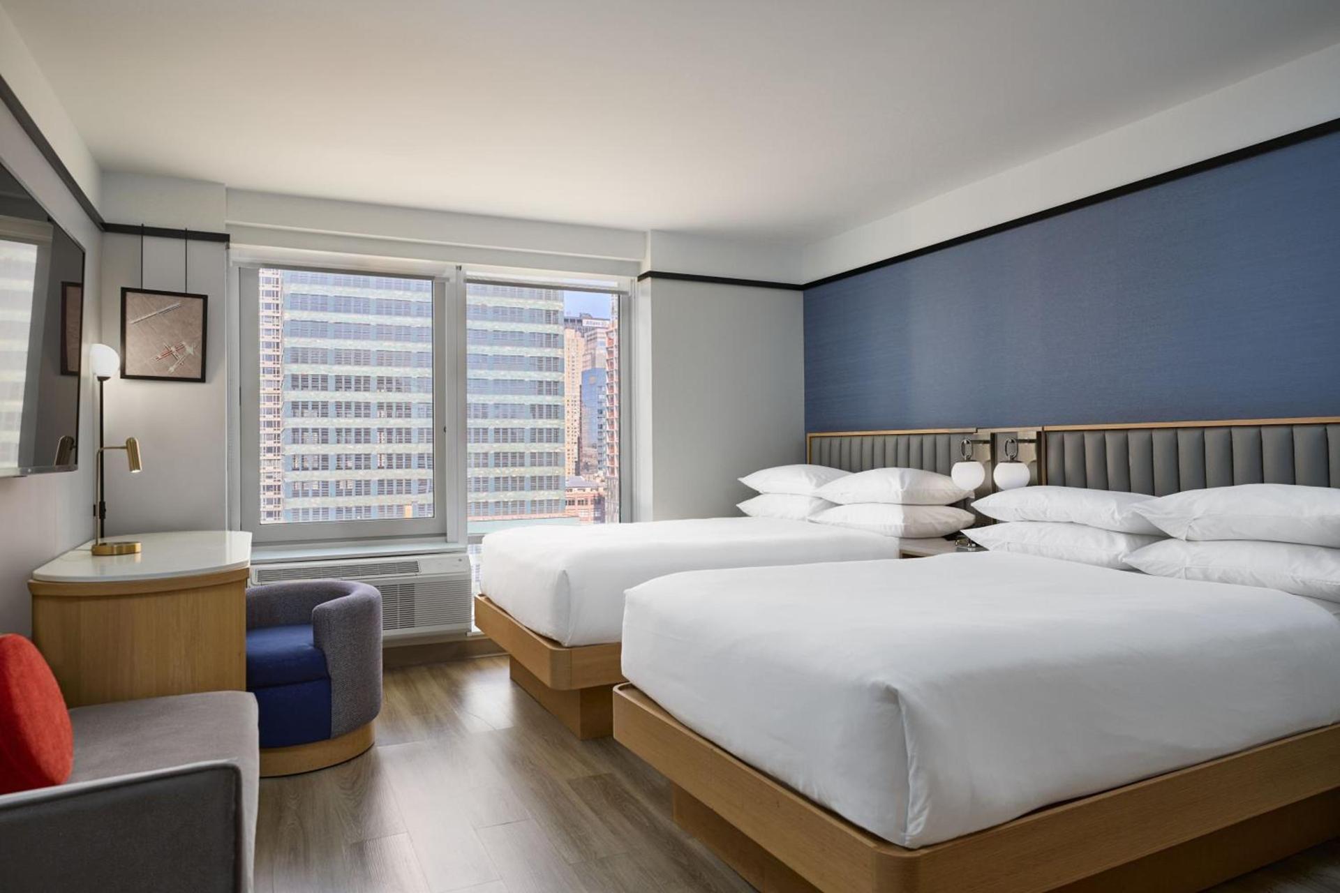 Delta Hotels by Marriott New York Times Square photo 9