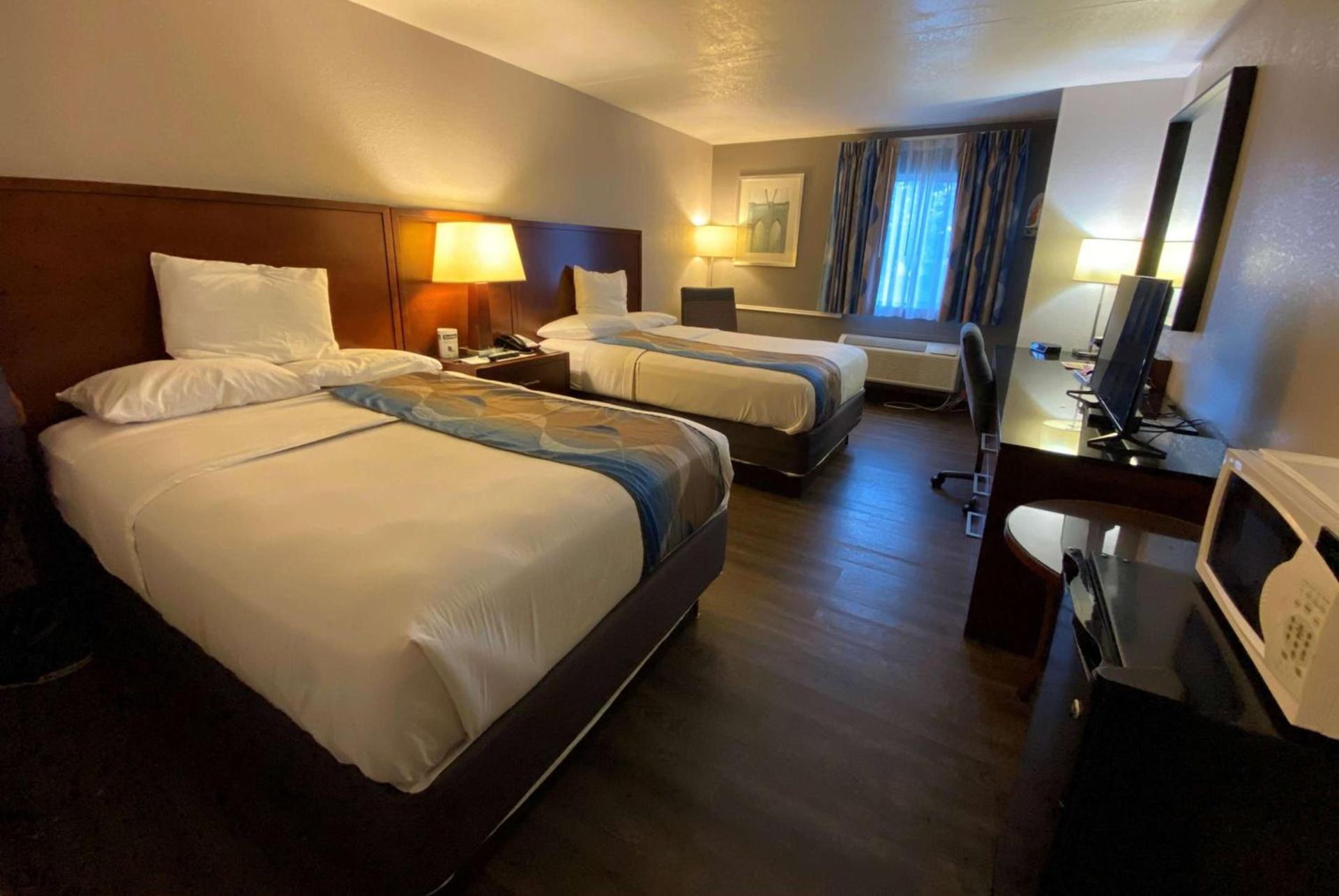 Travelodge Inn & Suites by Wyndham Albany photo 19
