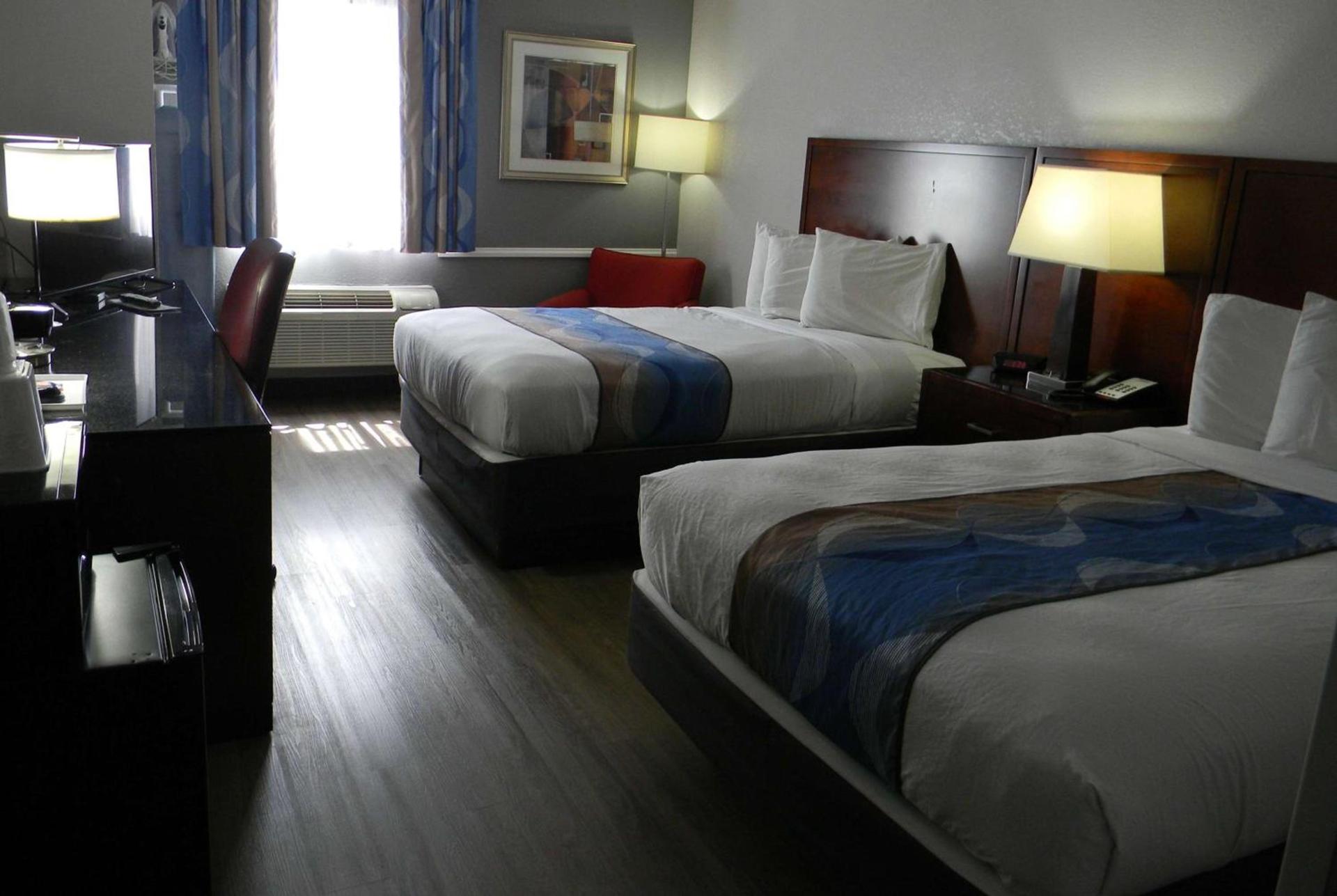 Travelodge Inn & Suites by Wyndham Albany photo 7