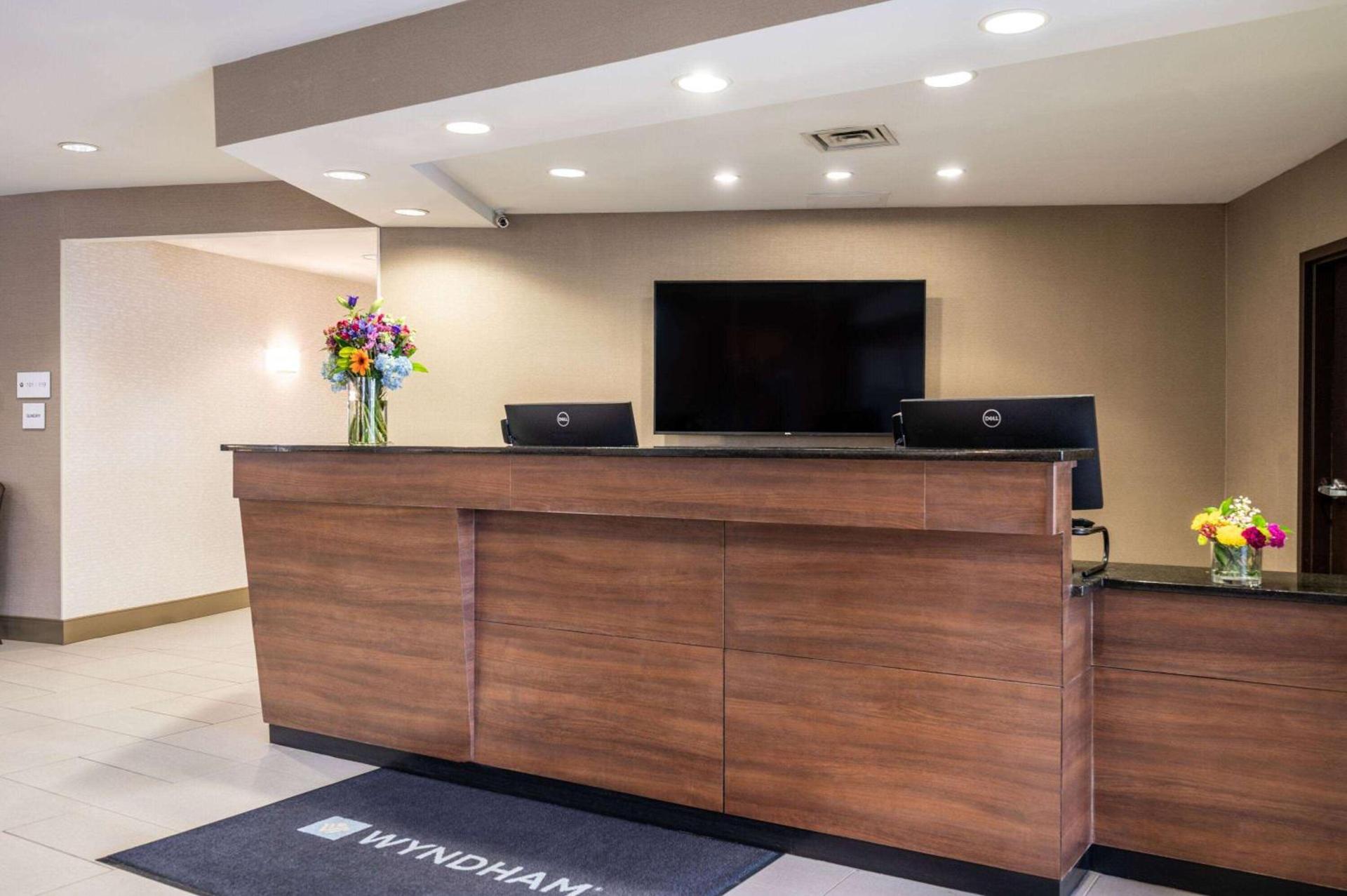 Wyndham Noblesville photo 3