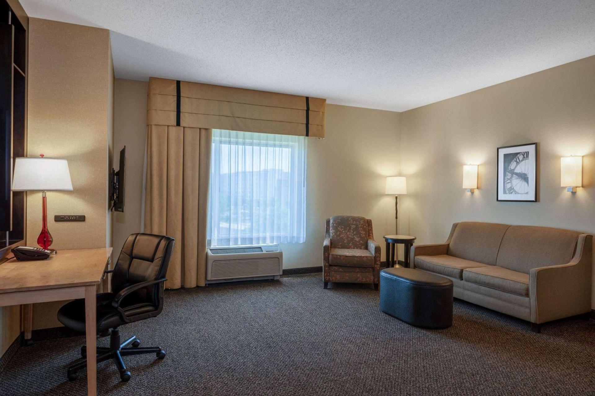 Wyndham Noblesville photo 12