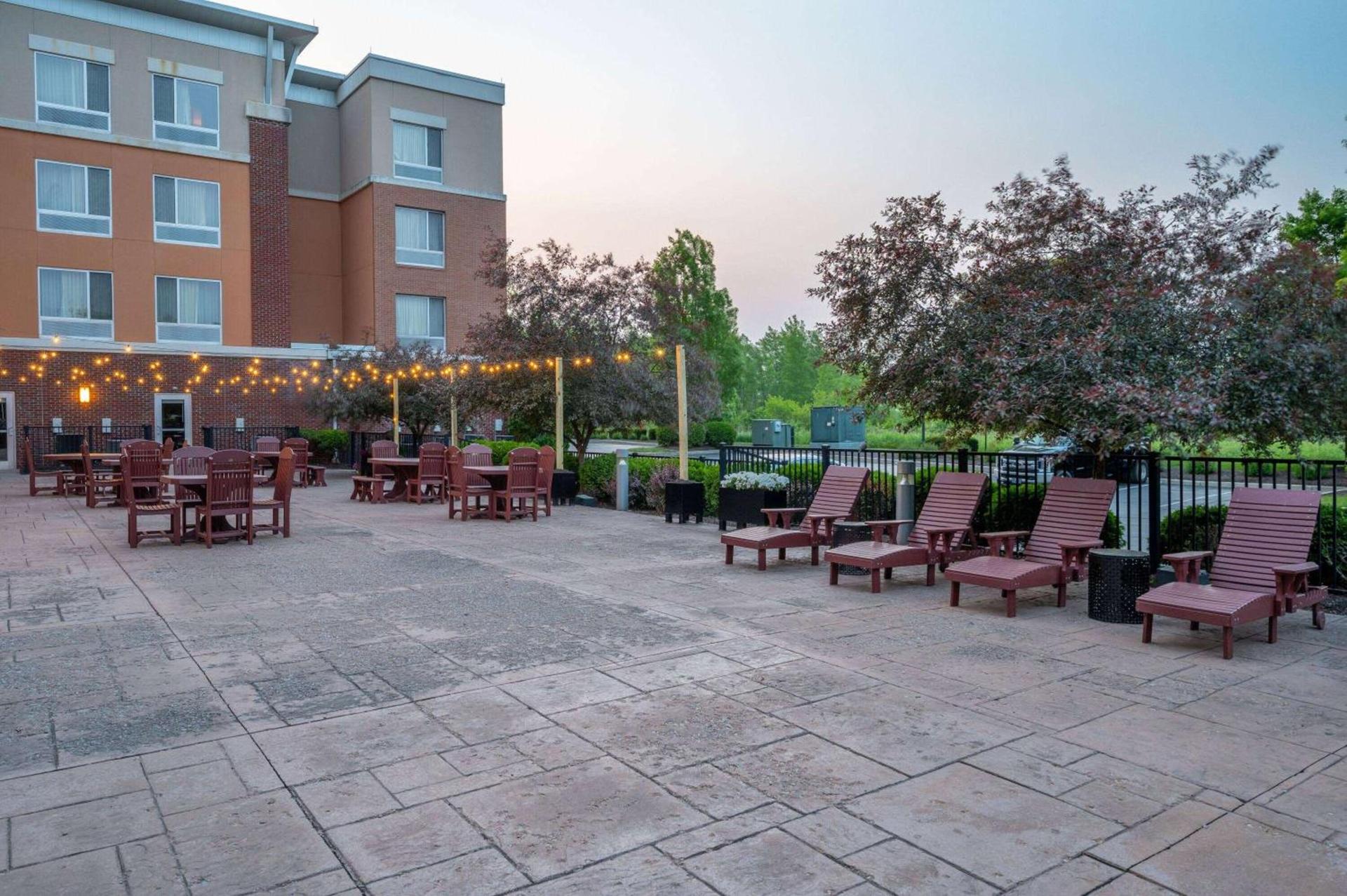 Wyndham Noblesville photo 38