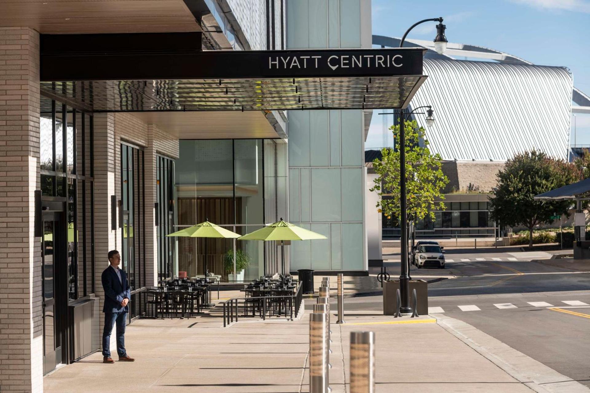 Hyatt Centric Downtown Nashville photo 2