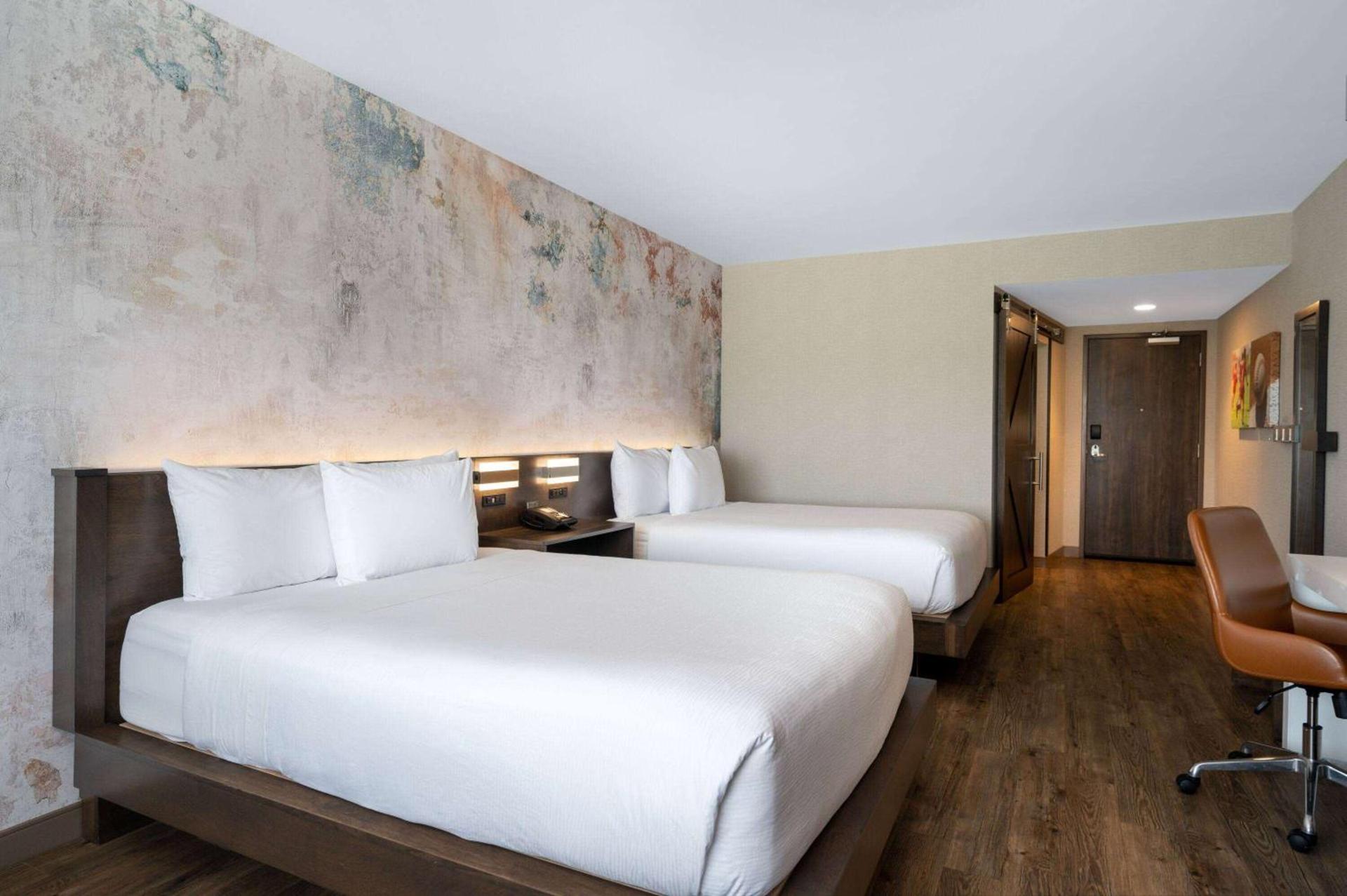 Wyndham Westfield photo 14