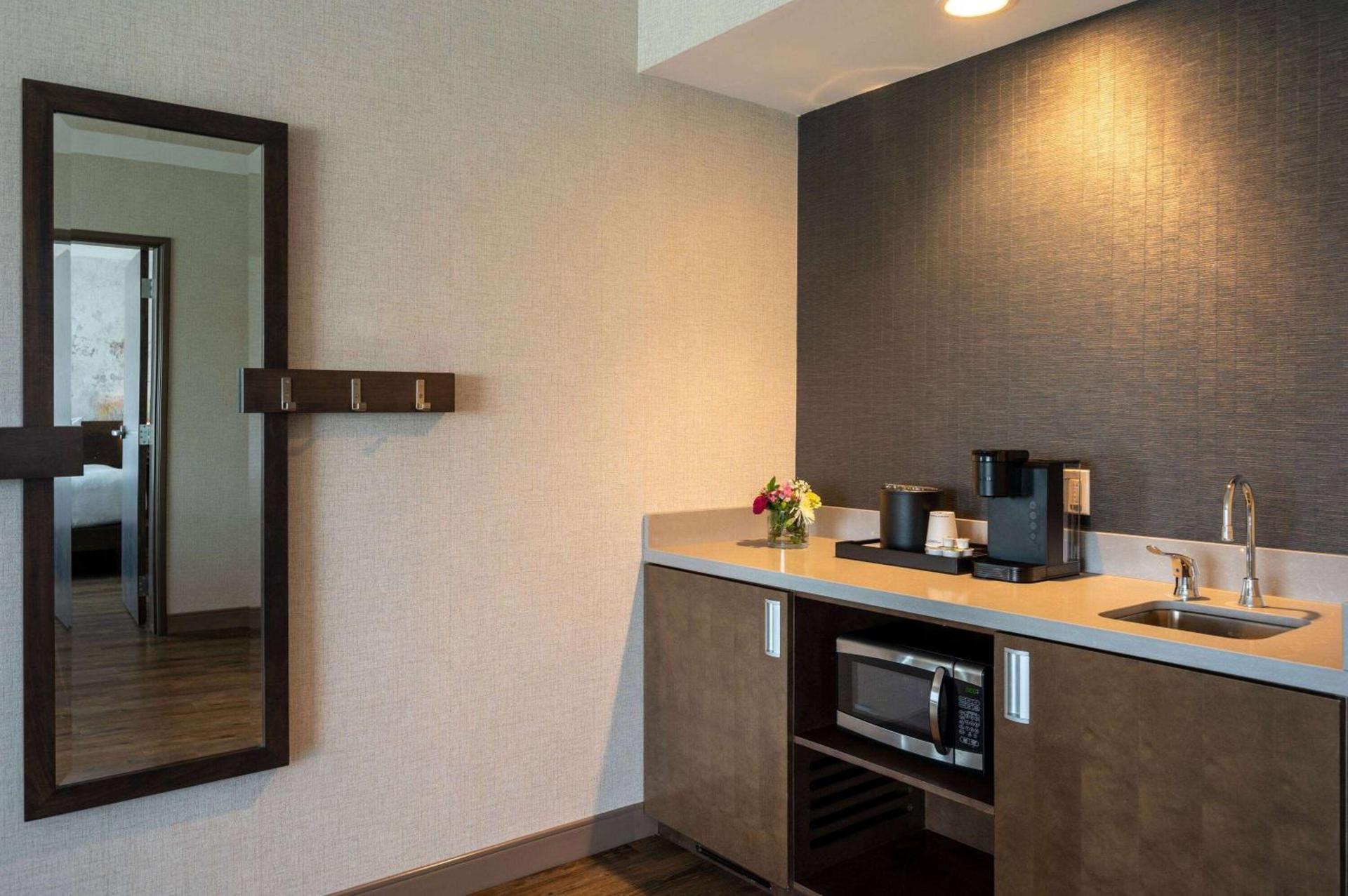 Wyndham Westfield photo 20