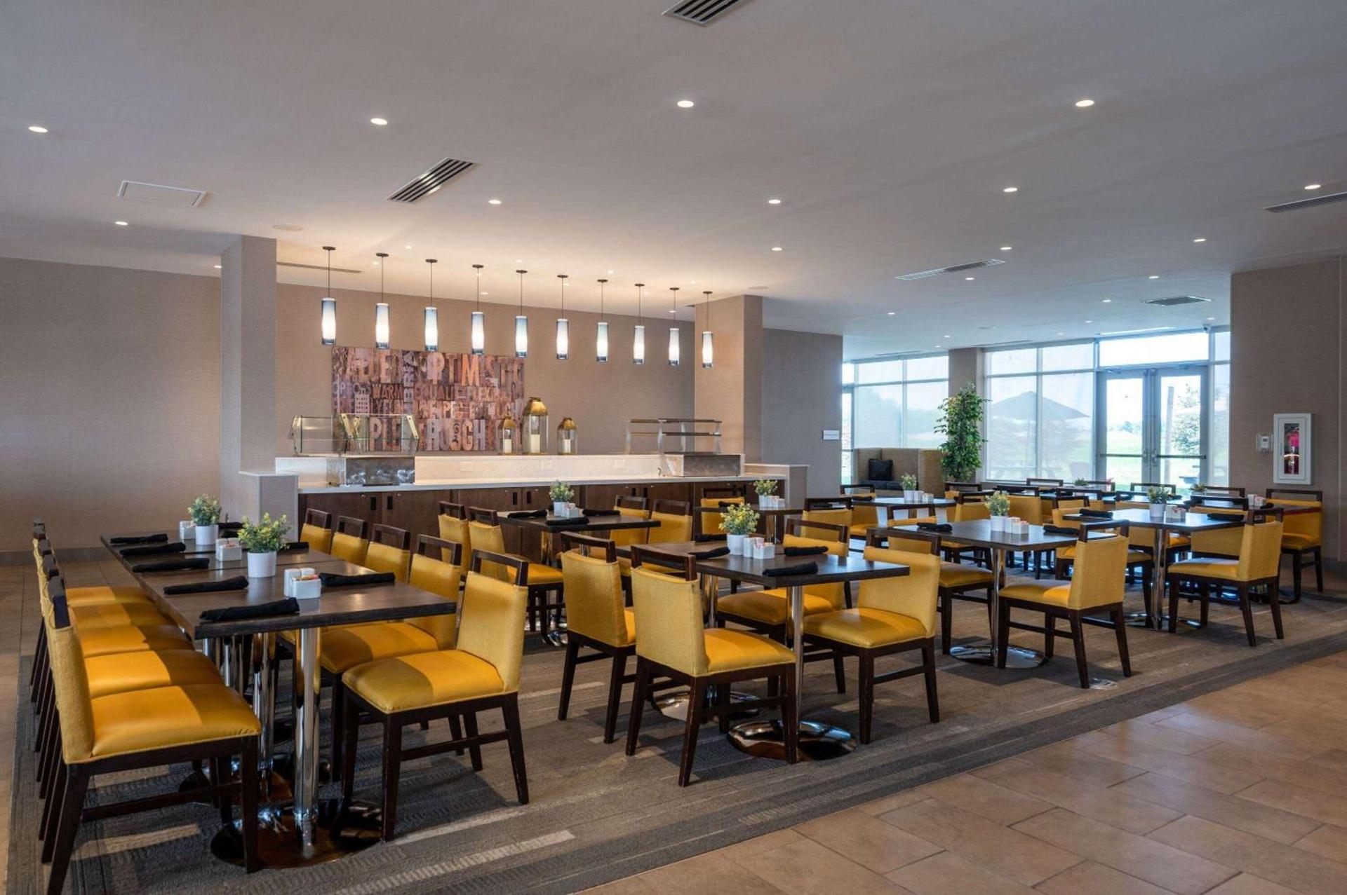 Wyndham Westfield photo 30