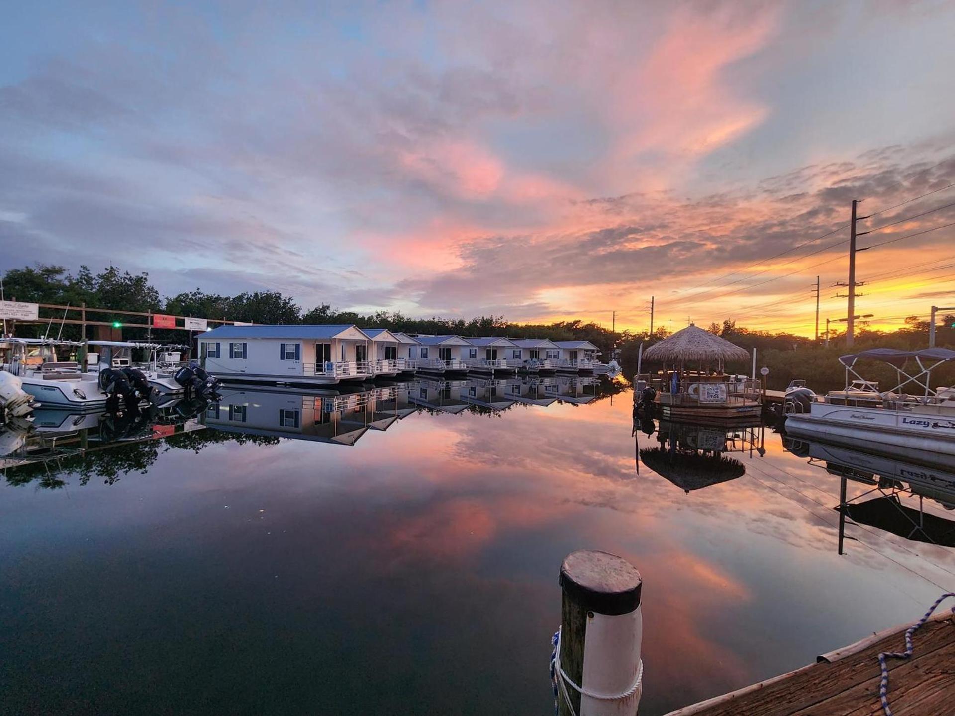 Aqua Lodges At Hurricane Hole Marina photo 2