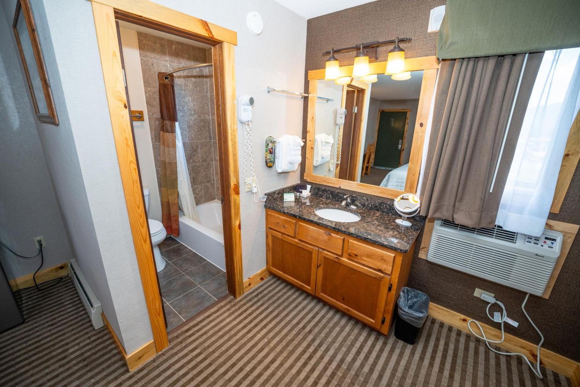 Hotel Estes photo 60