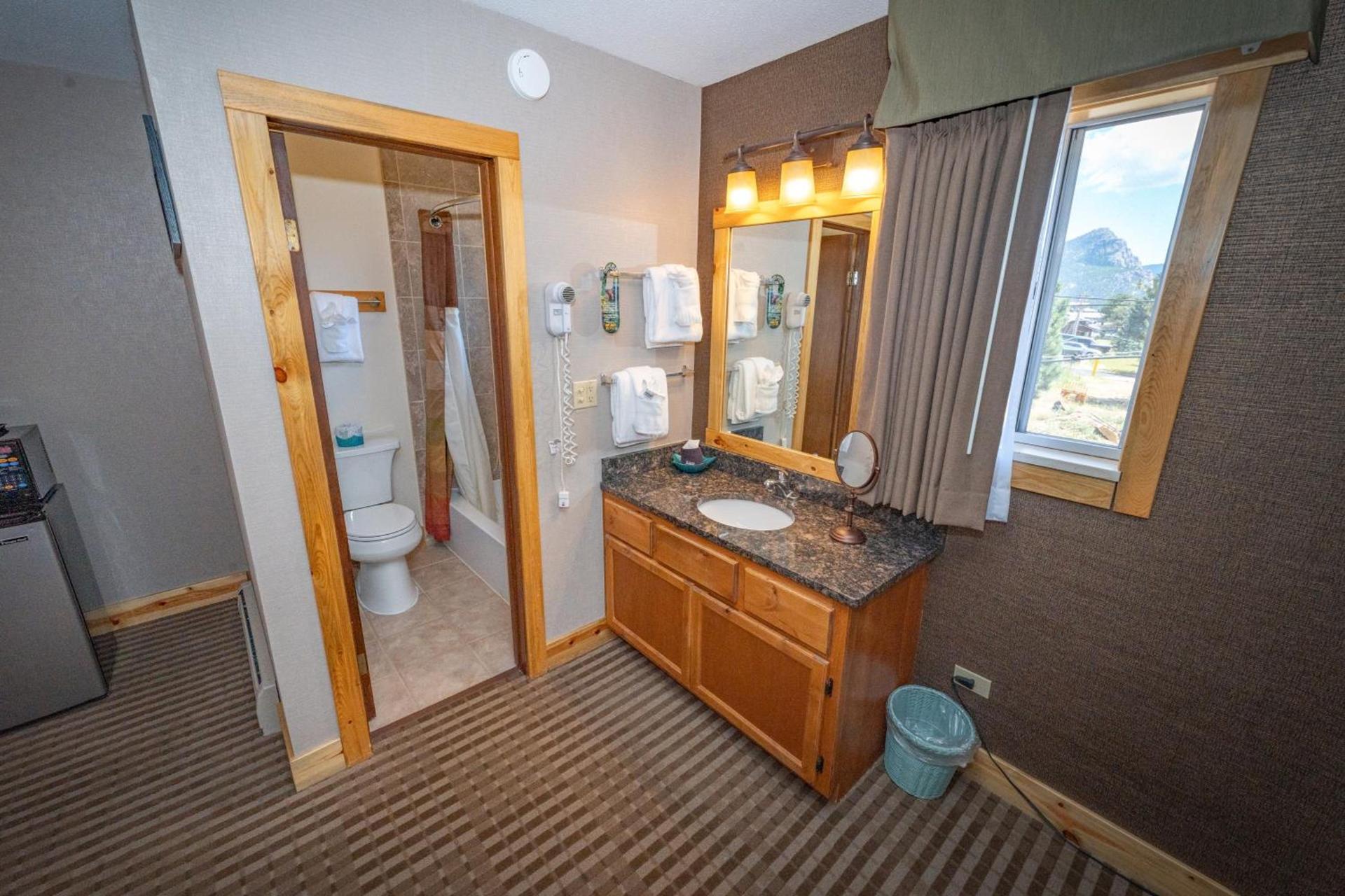 Hotel Estes photo 69