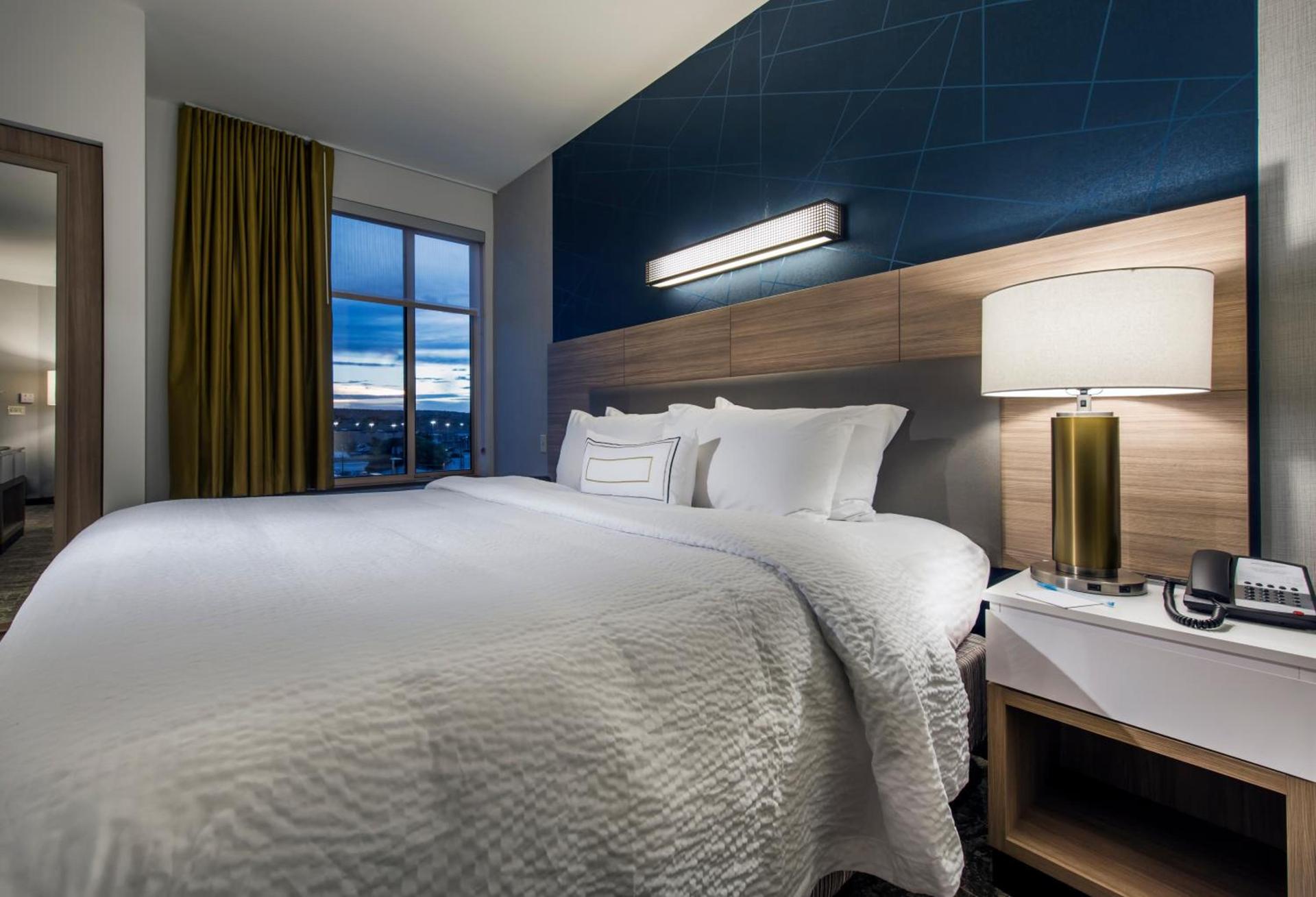 SpringHill Suites by Marriott Gallup photo 2