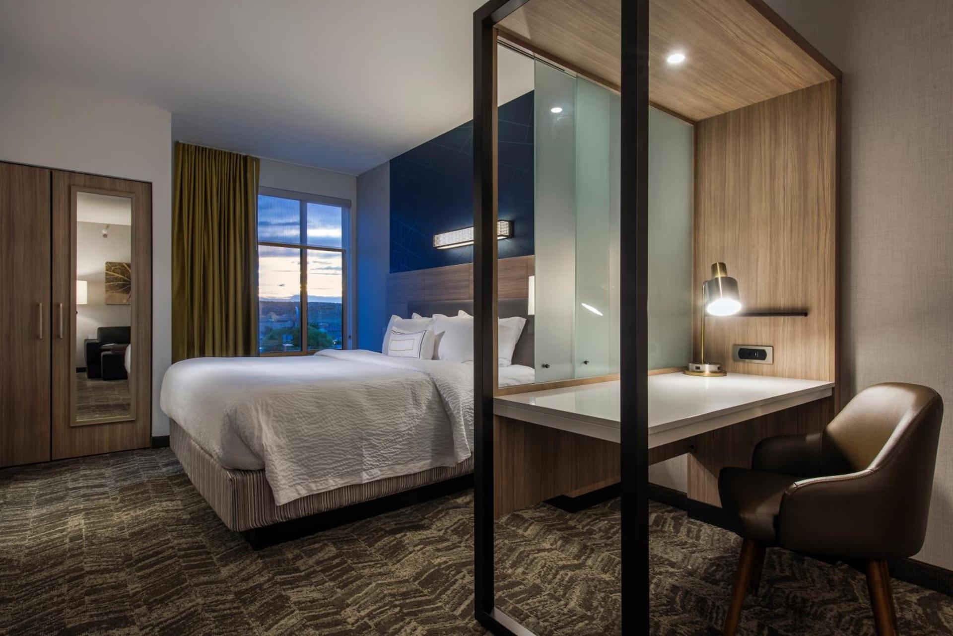 SpringHill Suites by Marriott Gallup photo 3