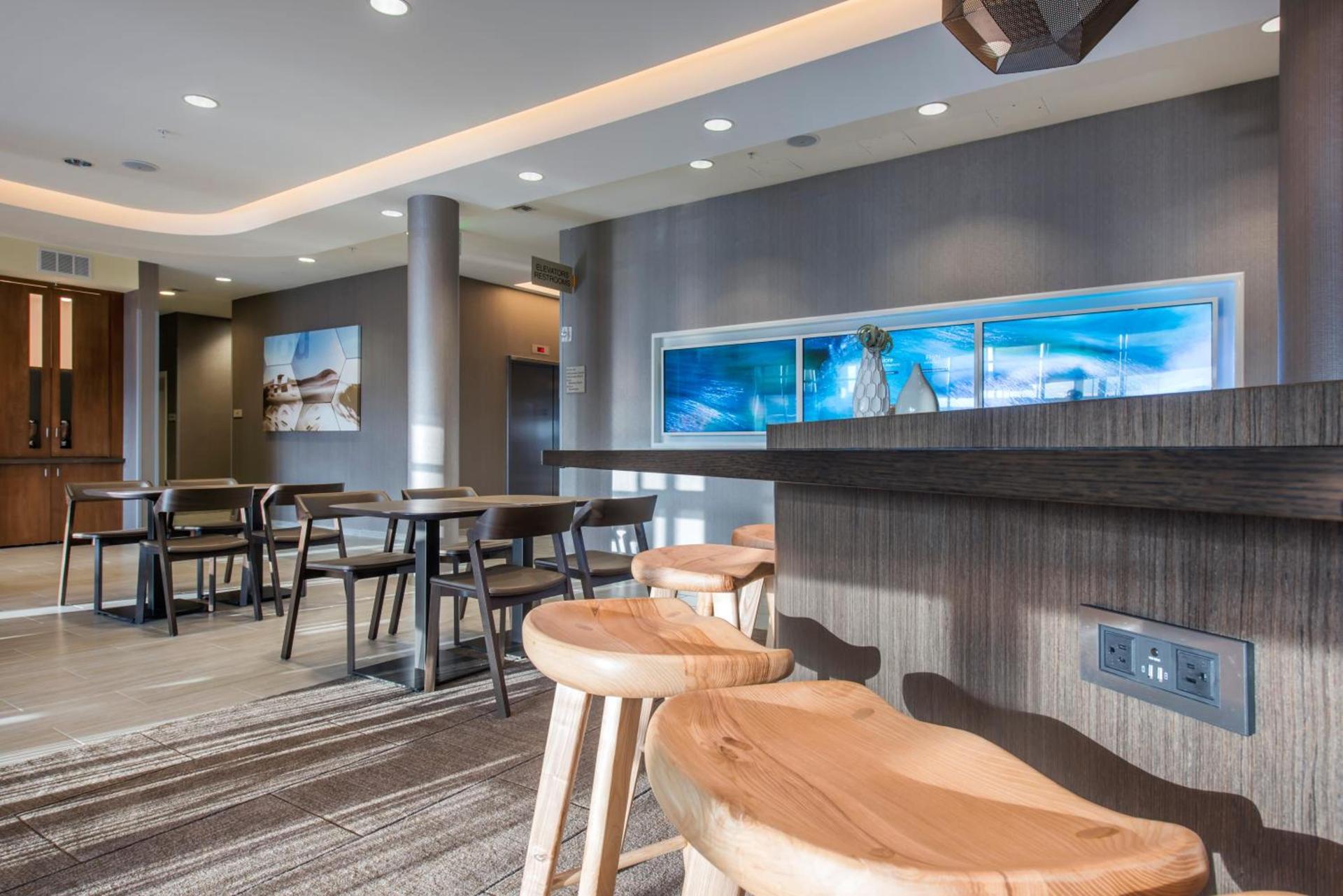 SpringHill Suites by Marriott Gallup photo 5