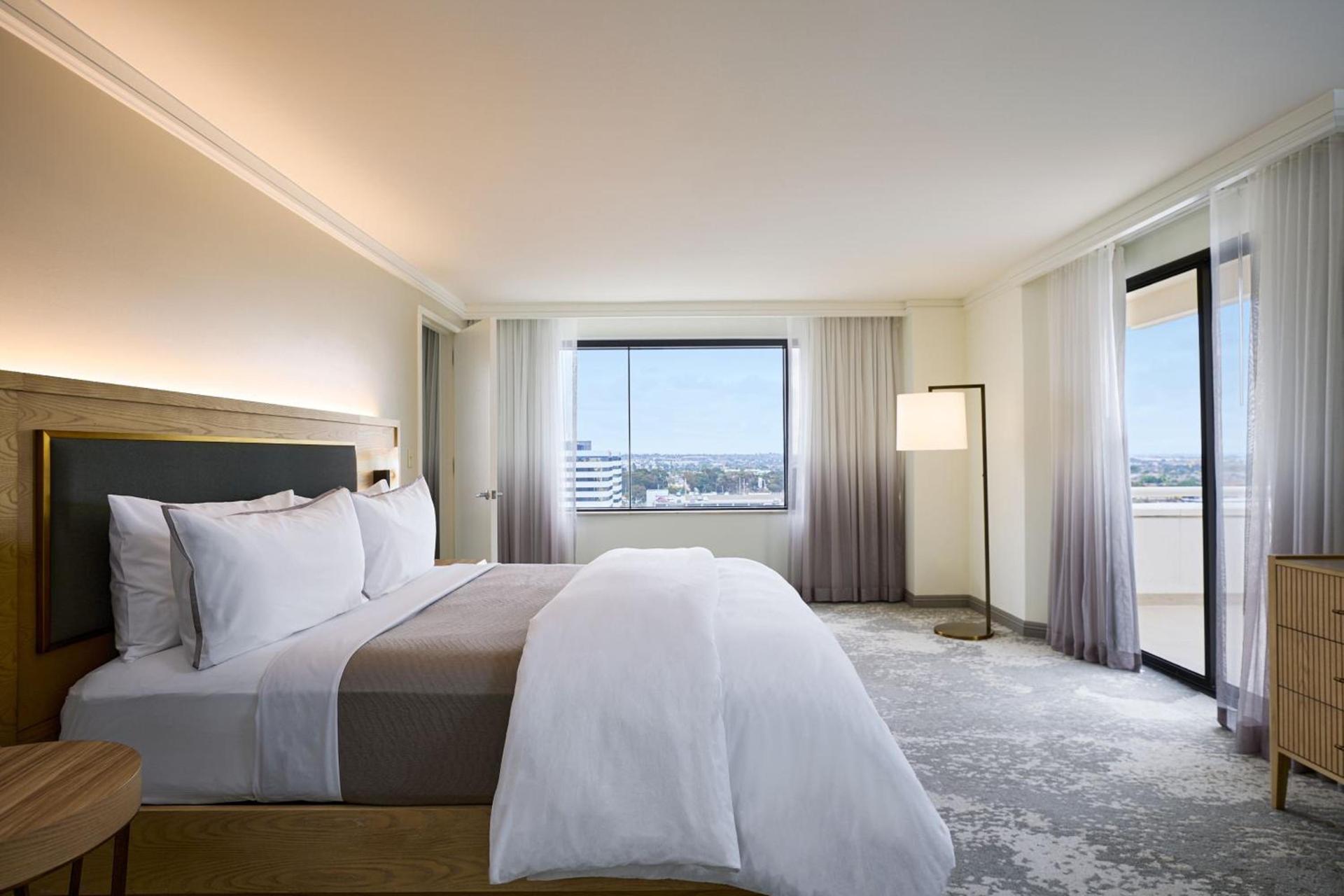 The Westin Los Angeles Airport photo 52