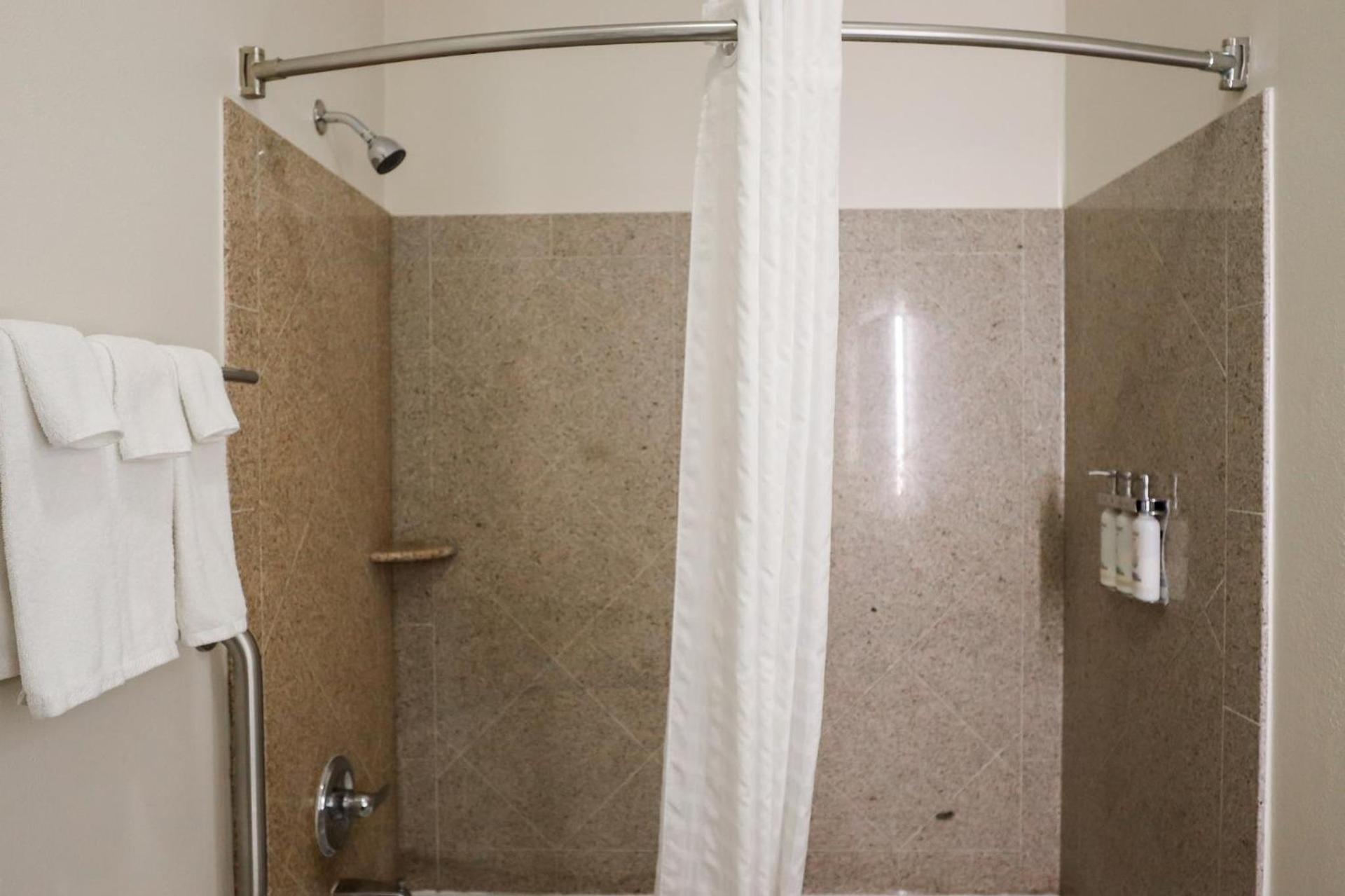 Candlewood Suites Richmond Airport by IHG photo 89