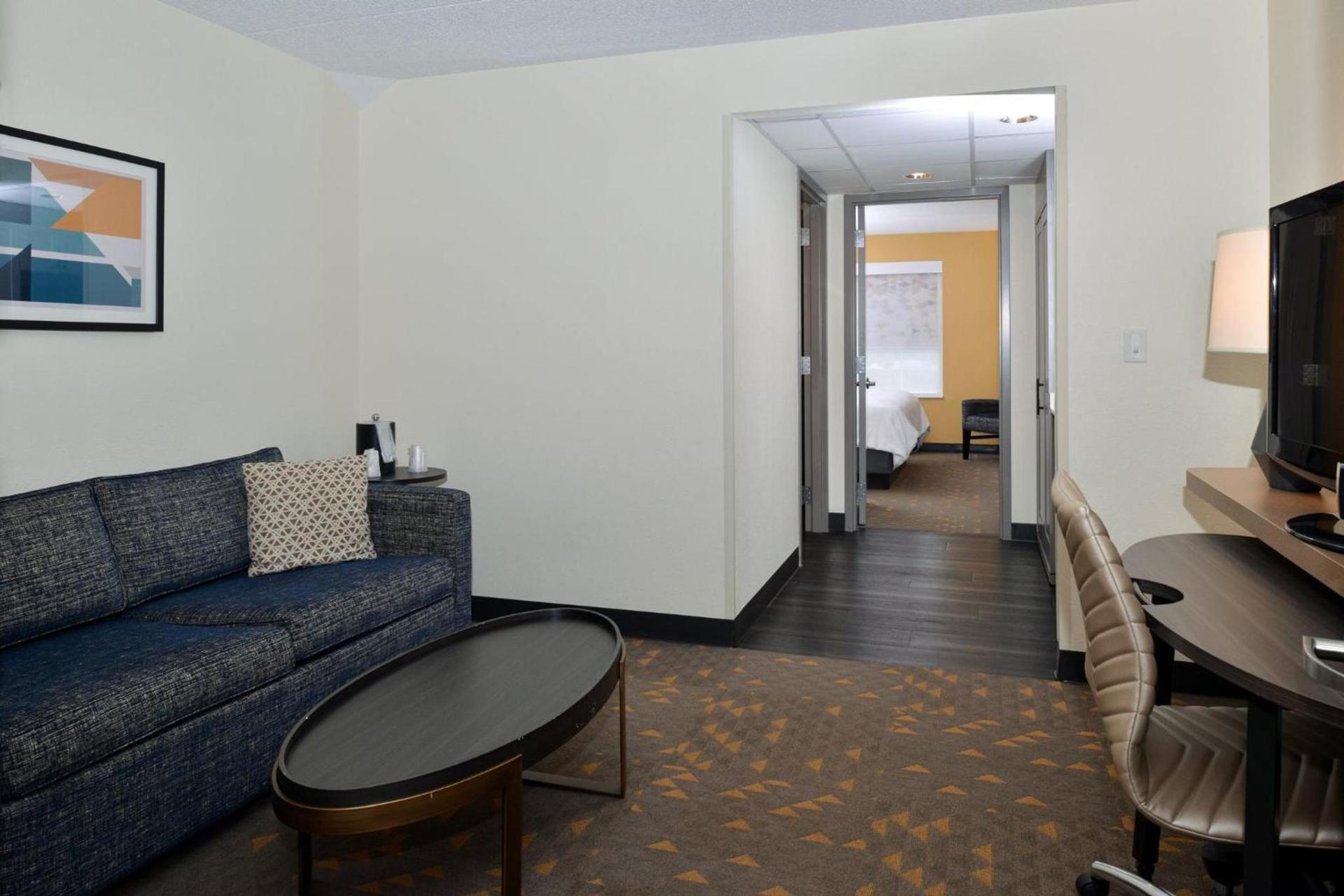 Holiday Inn Hotel & Suites Overland Park-Convention Center by IHG photo 57