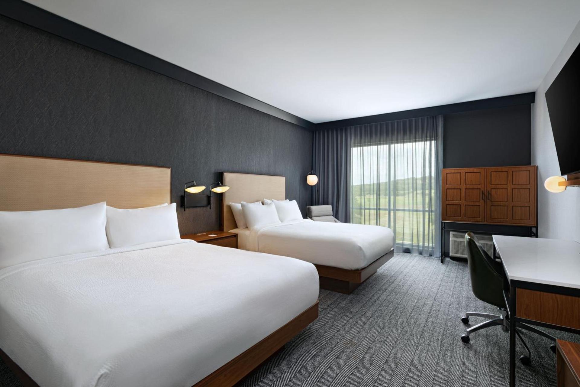 Courtyard by Marriott Austin Dripping Springs photo 11