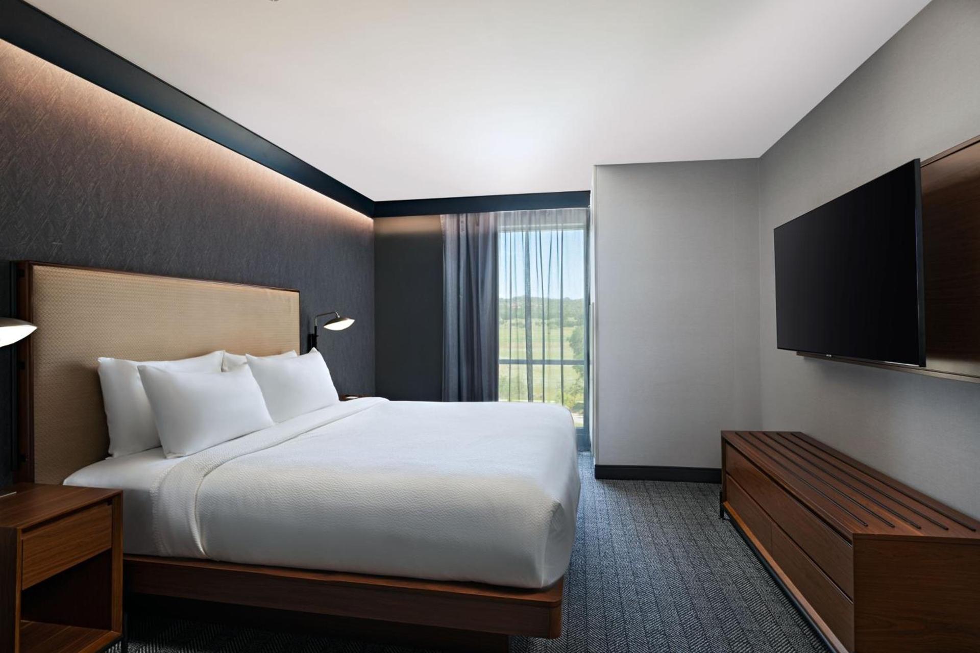 Courtyard by Marriott Austin Dripping Springs photo 18