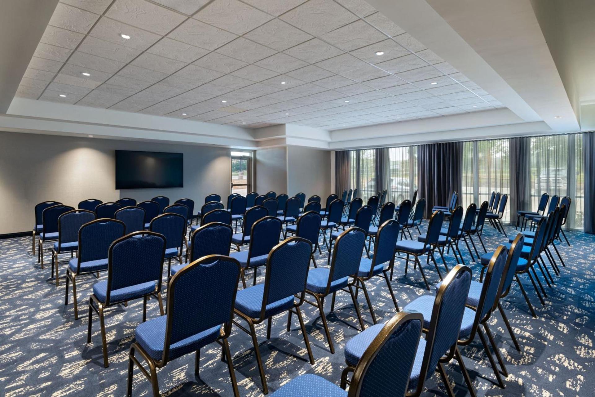 Courtyard by Marriott Austin Dripping Springs photo 35